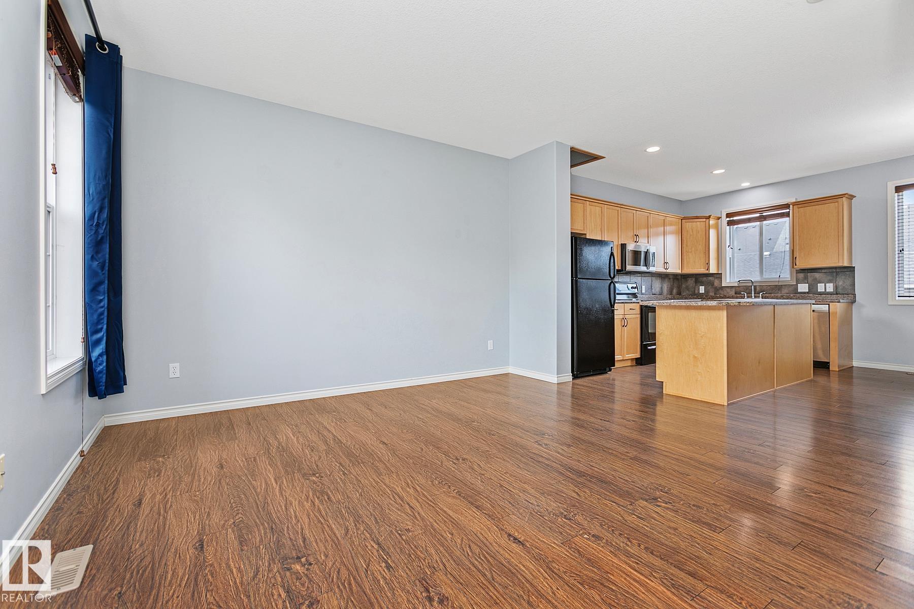 Photo 12 at 9826 104 Avenue, Morinville