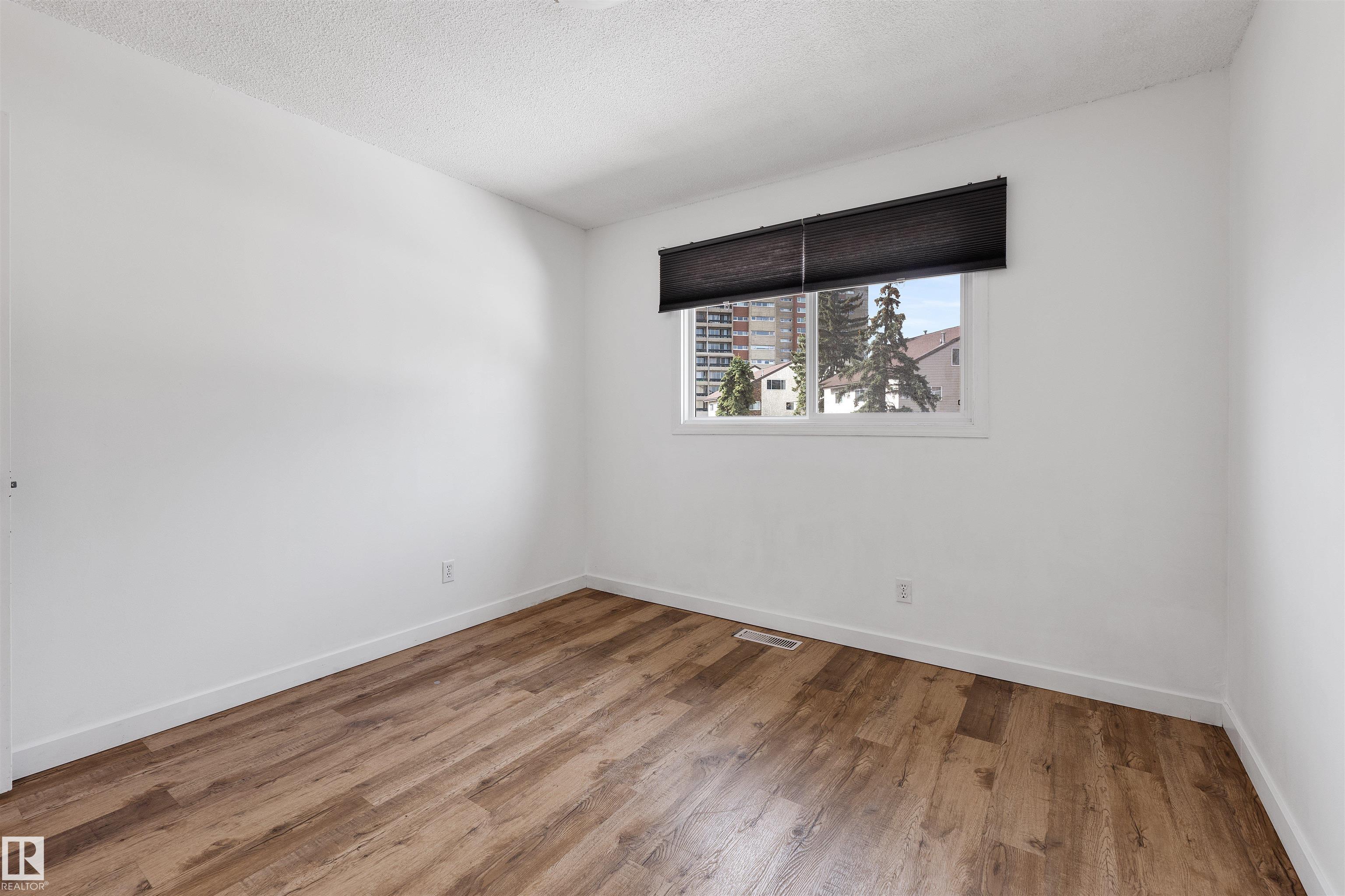 Photo 16 at 1C Meadowlark Village NW, West Meadowlark Park, Edmonton