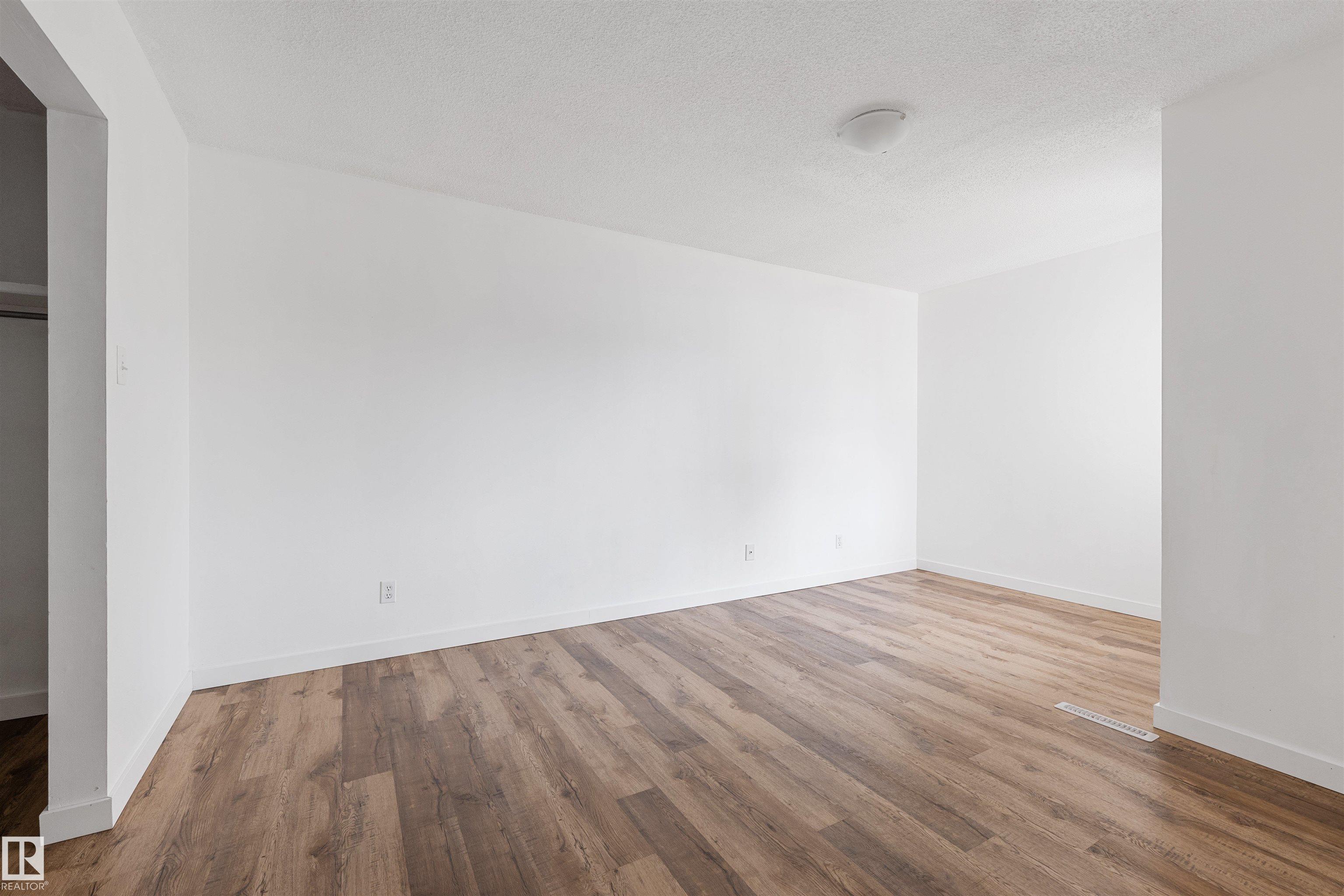 Photo 21 at 1C Meadowlark Village NW, West Meadowlark Park, Edmonton