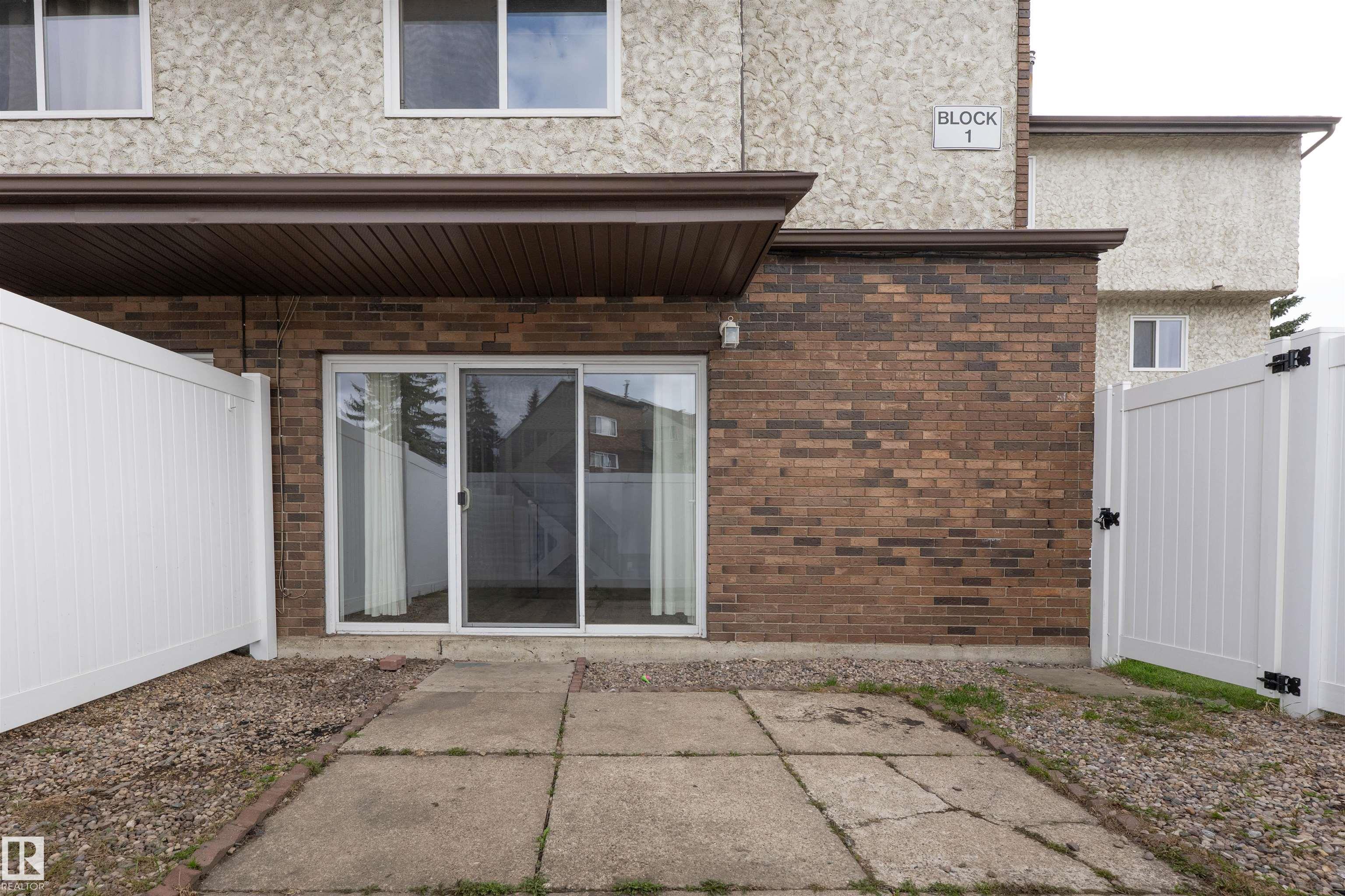 Photo 31 at 1C Meadowlark Village NW, West Meadowlark Park, Edmonton