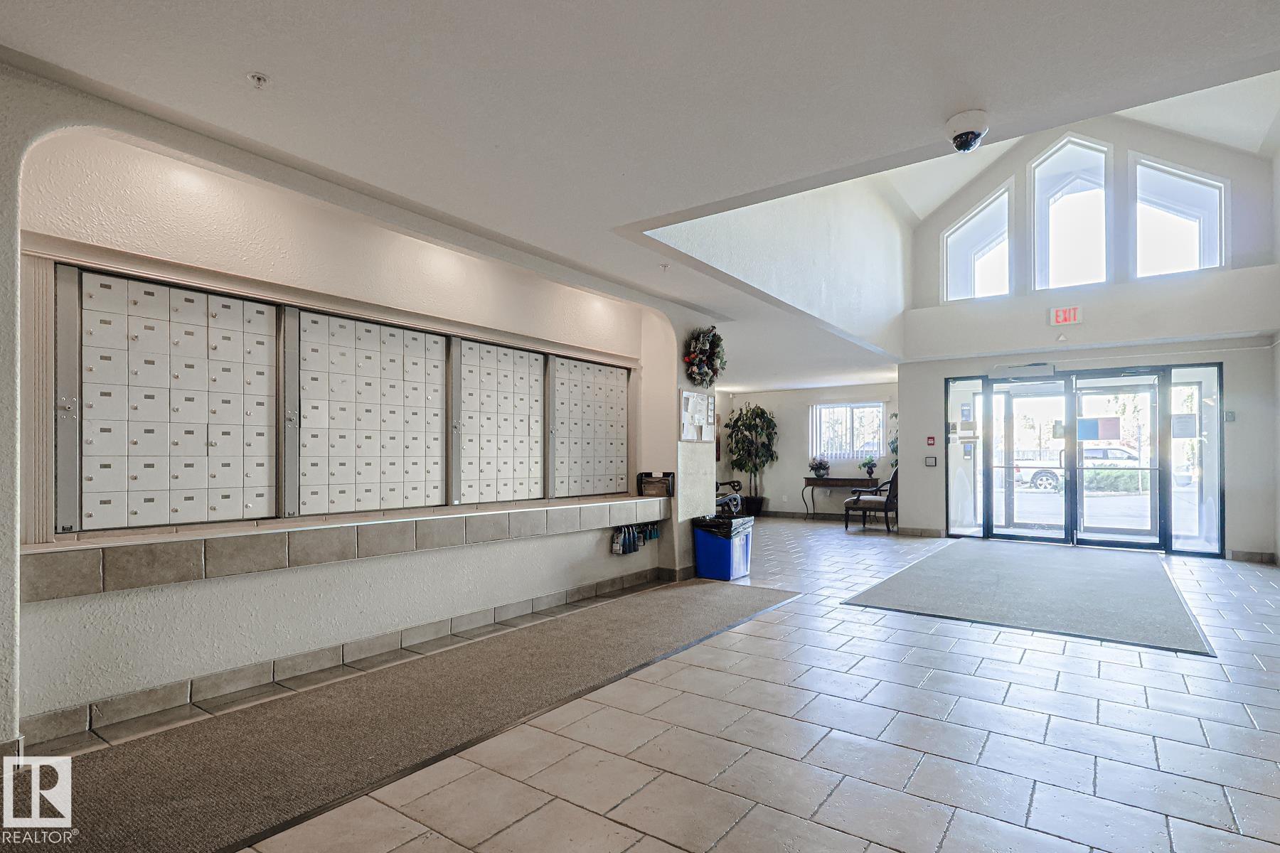 Photo 4 at 120 - 7511 171 Street NW, Callingwood North, Edmonton