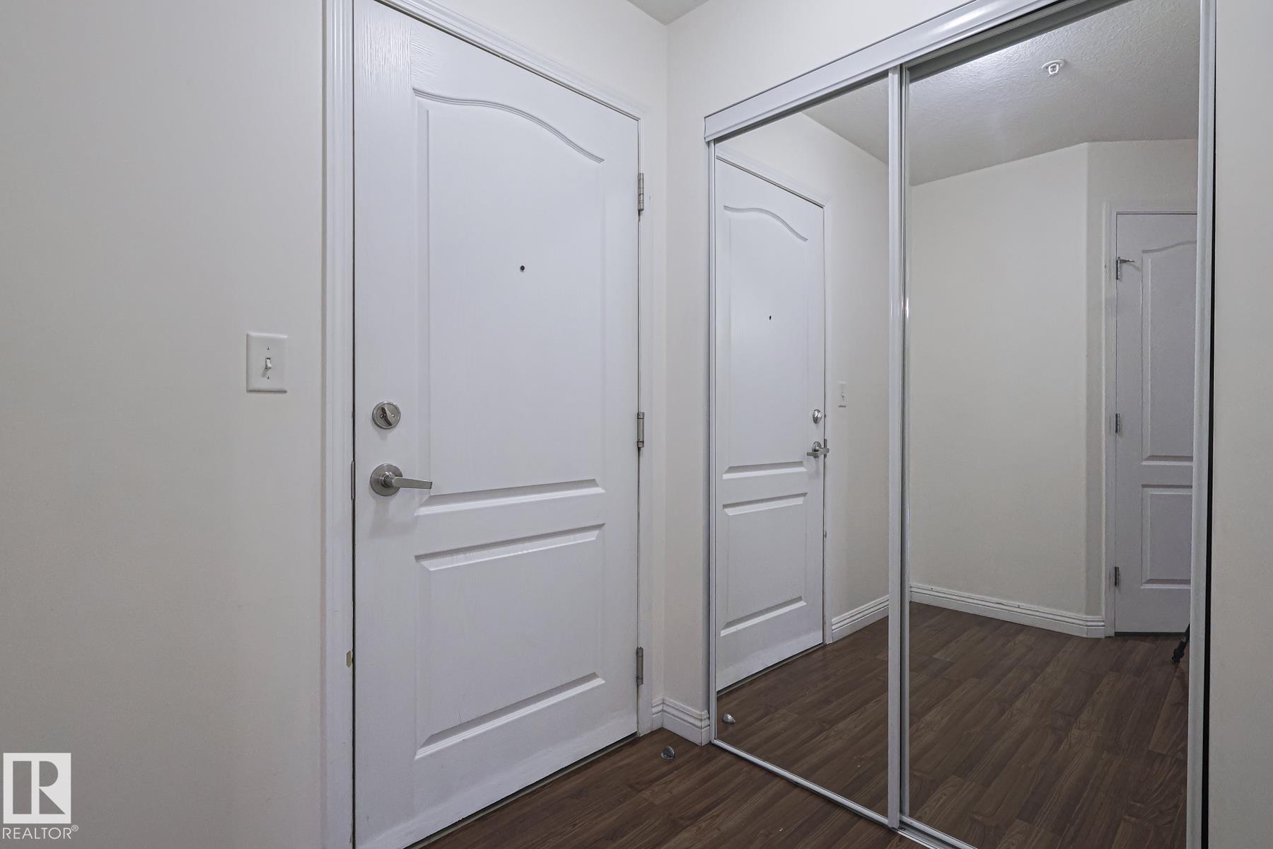 Photo 5 at 120 - 7511 171 Street NW, Callingwood North, Edmonton