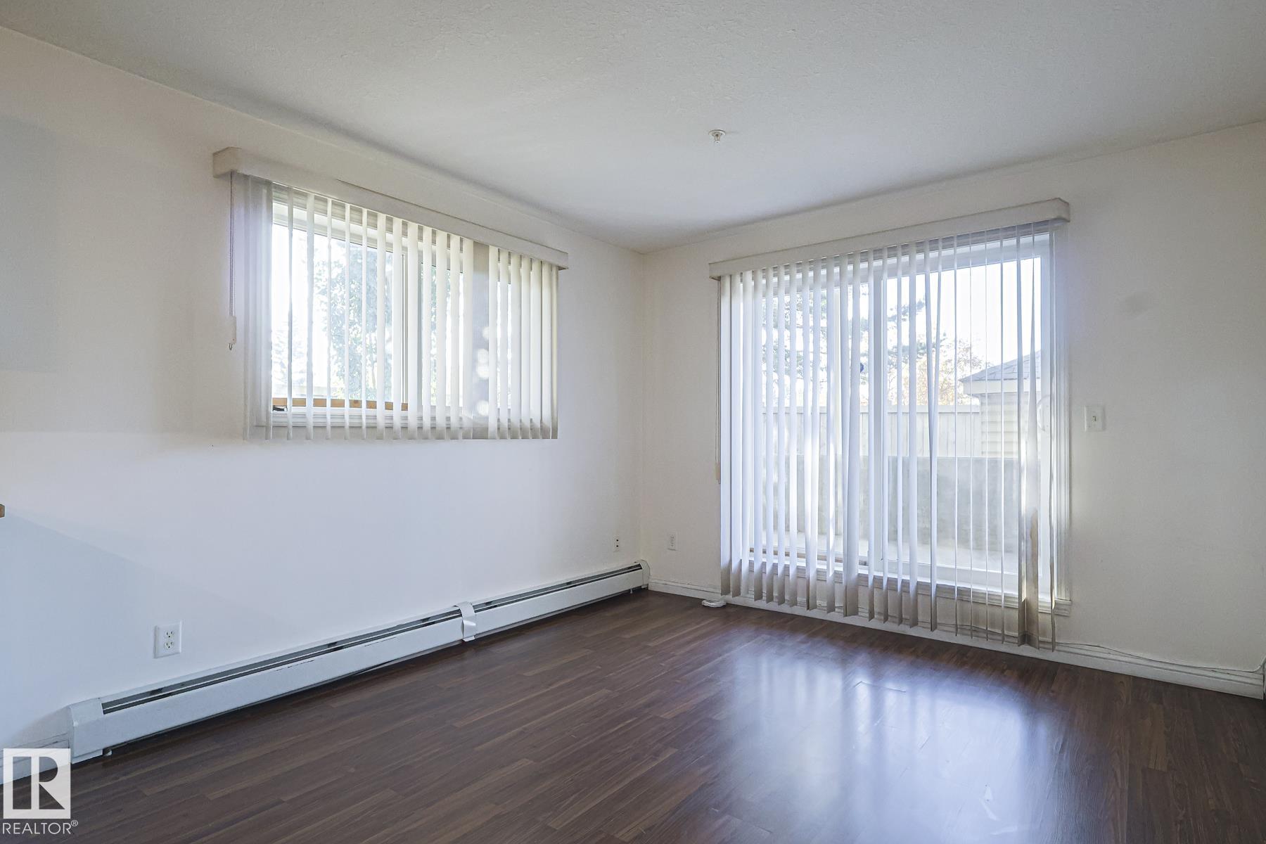 Photo 7 at 120 - 7511 171 Street NW, Callingwood North, Edmonton