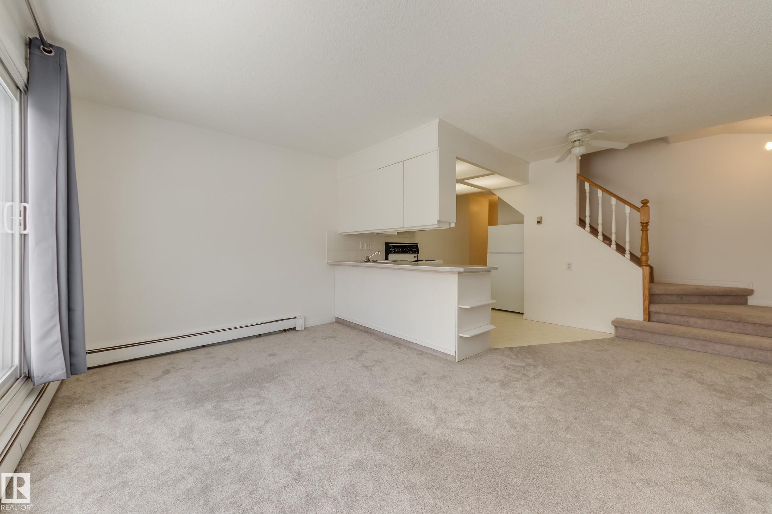 Photo 10 at 11 - 10324 119 Street NW, Wîhkwêntôwin, Edmonton