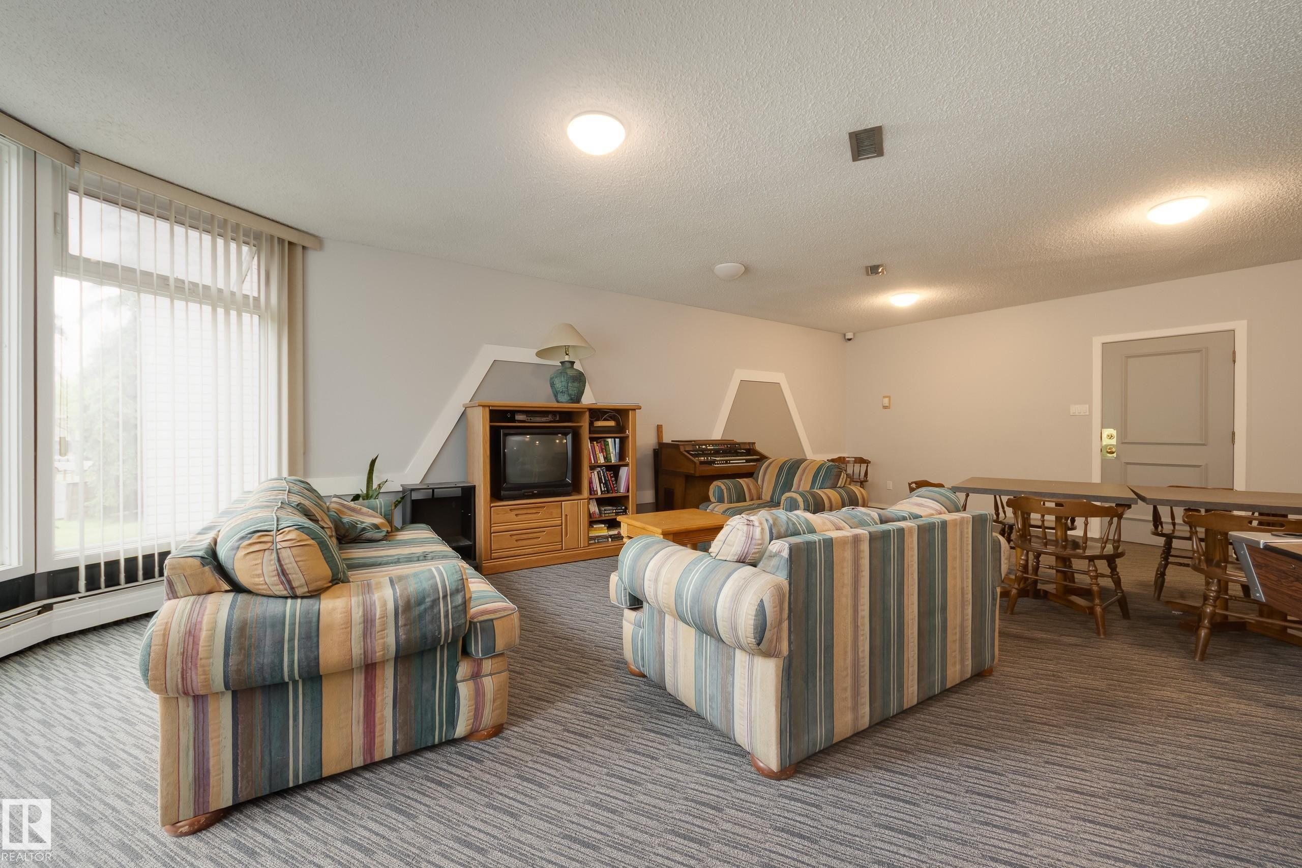 Photo 6 at 213 - 5125 Riverbend Road NW, Brander Gardens, Edmonton