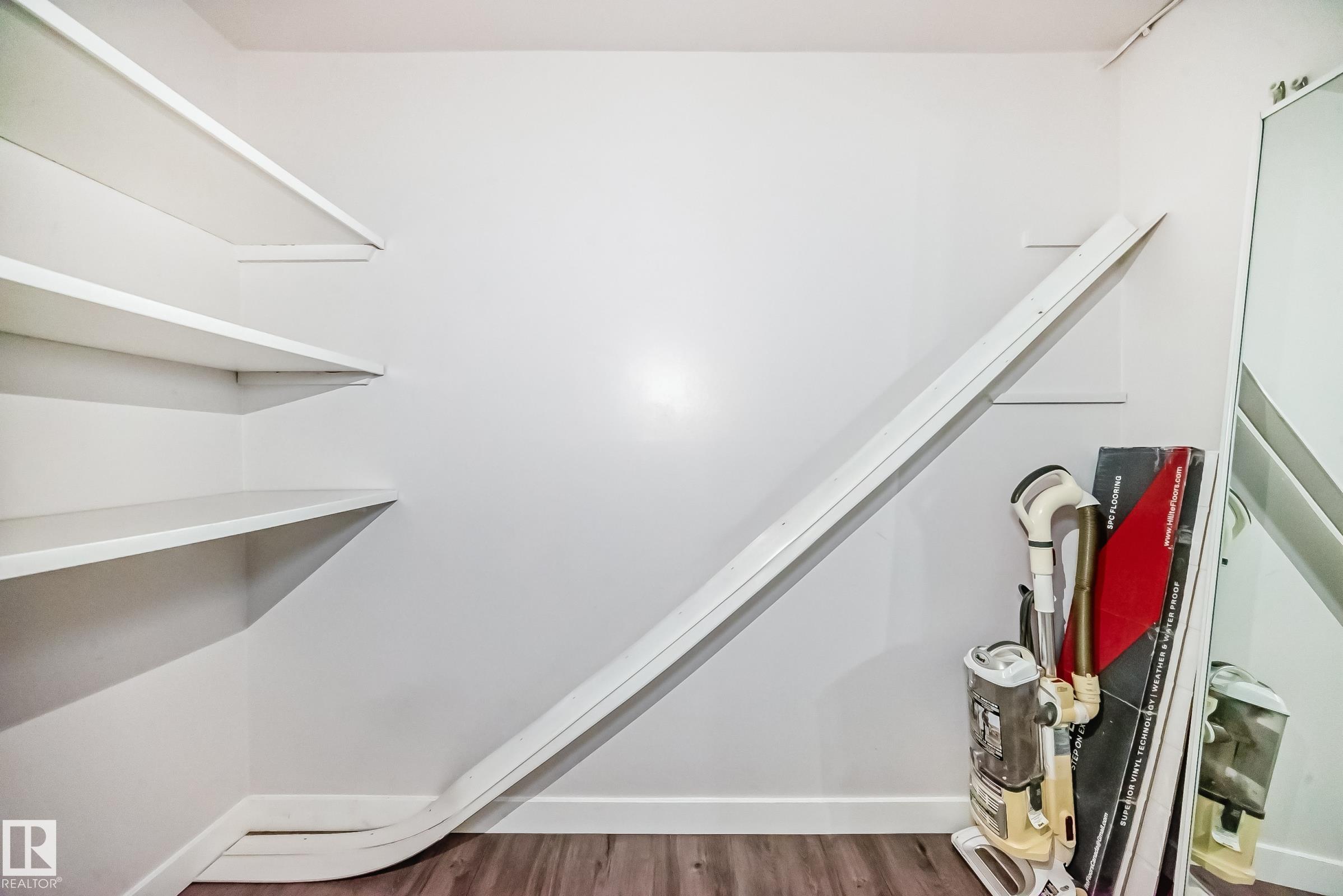 Photo 12 at 103 - 6708 90 Avenue NW, Ottewell, Edmonton