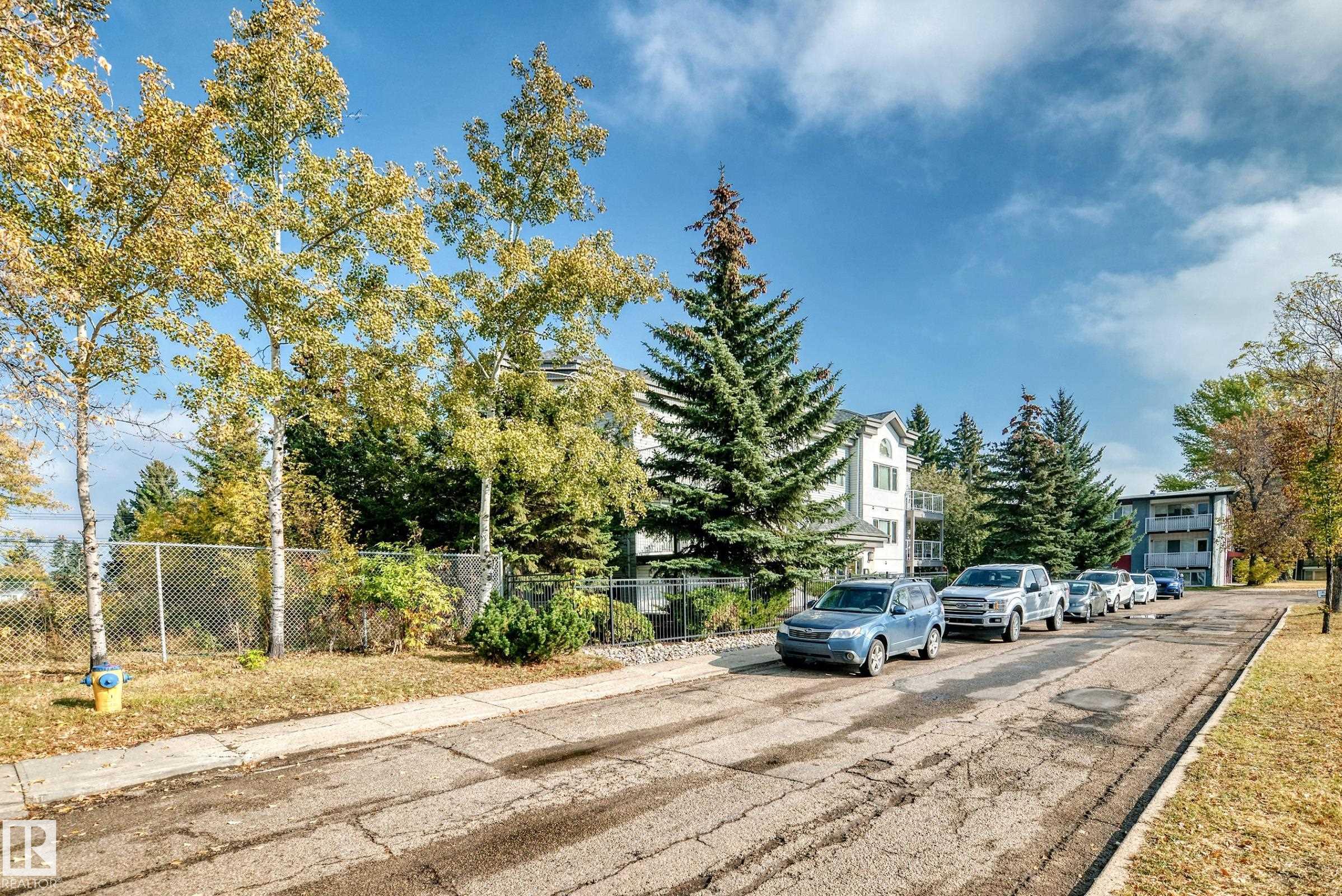 Photo 23 at 103 - 6708 90 Avenue NW, Ottewell, Edmonton