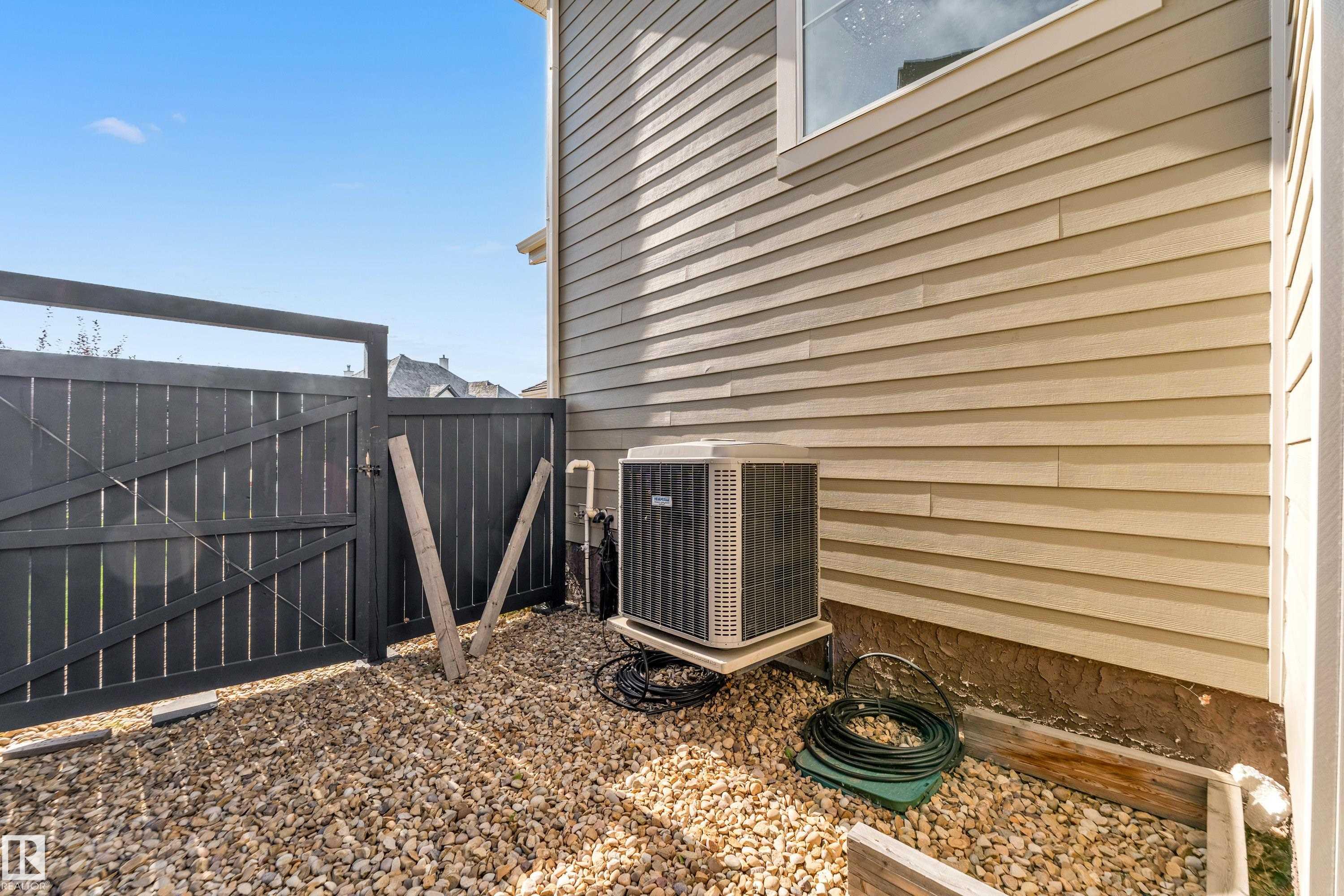 Photo 8 at 3104 61 Avenue, Royal Oaks, Rural Leduc County