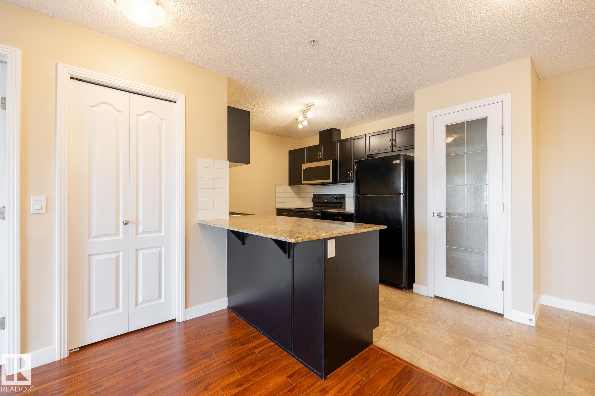 Photo 11 at 303 - 12650 142 Avenue NW, Baranow, Edmonton