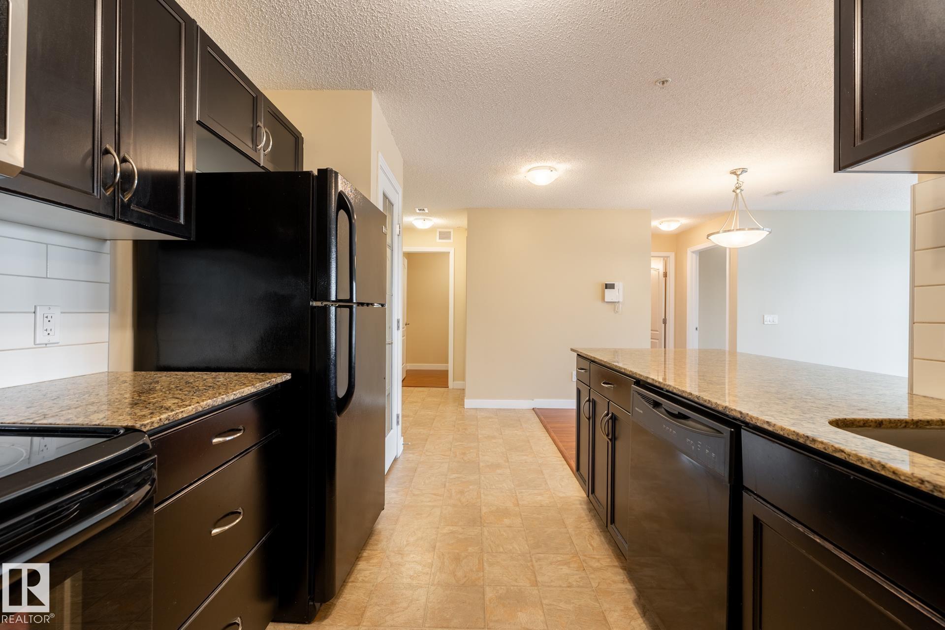 Photo 12 at 303 - 12650 142 Avenue NW, Baranow, Edmonton