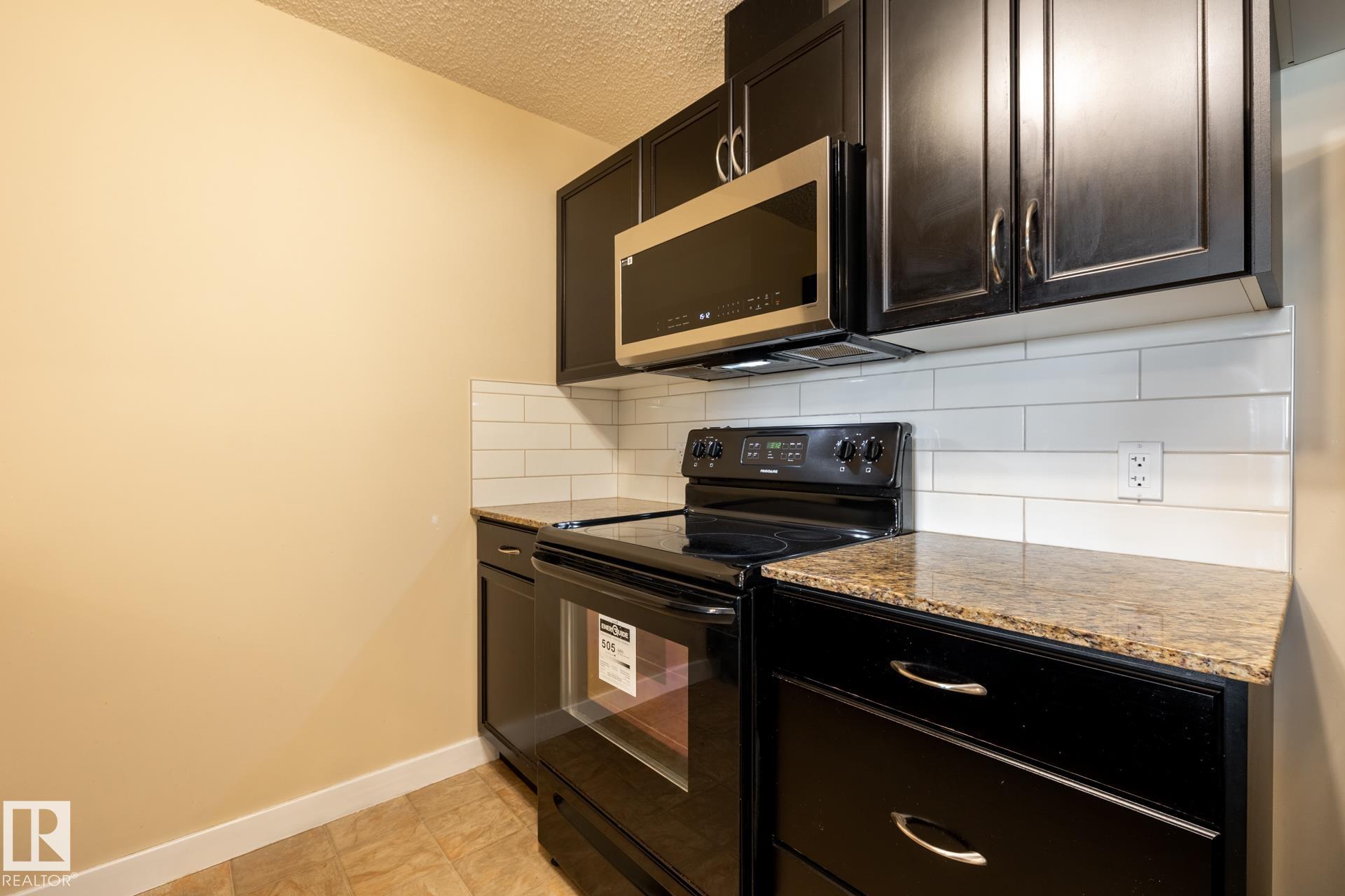 Photo 13 at 303 - 12650 142 Avenue NW, Baranow, Edmonton