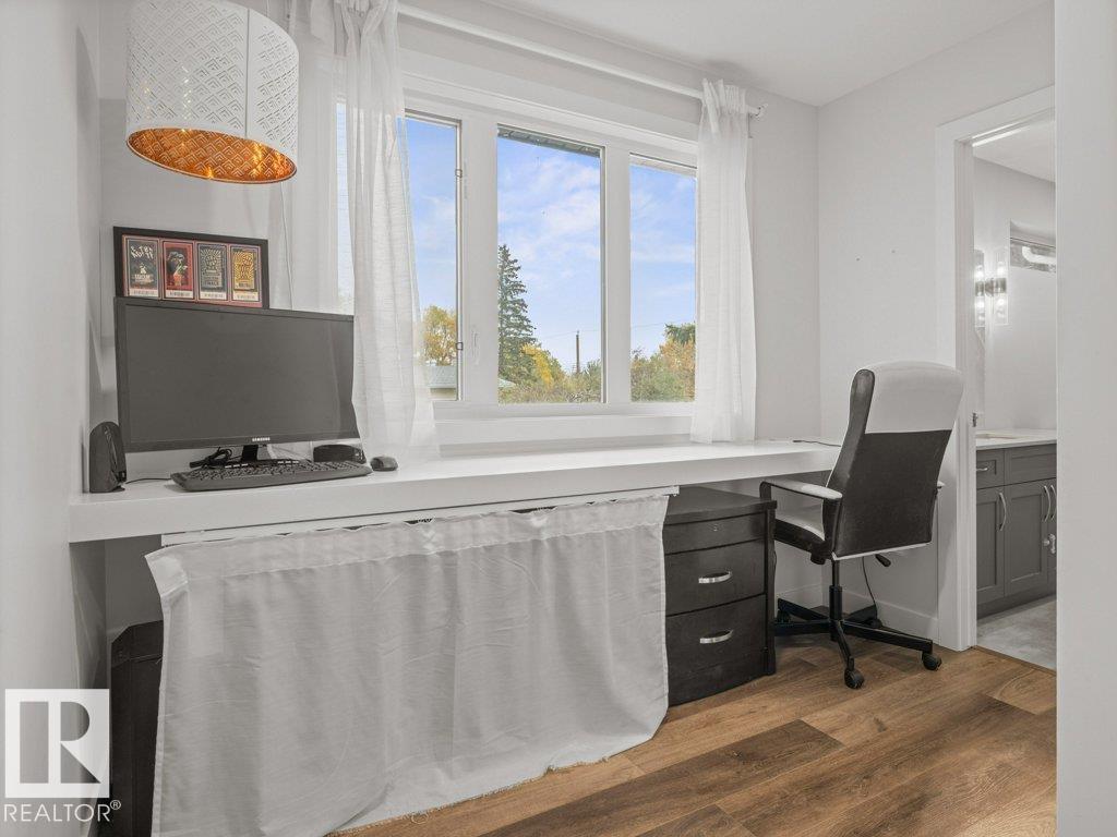 Photo 12 at 9817 77 Avenue NW, Ritchie, Edmonton