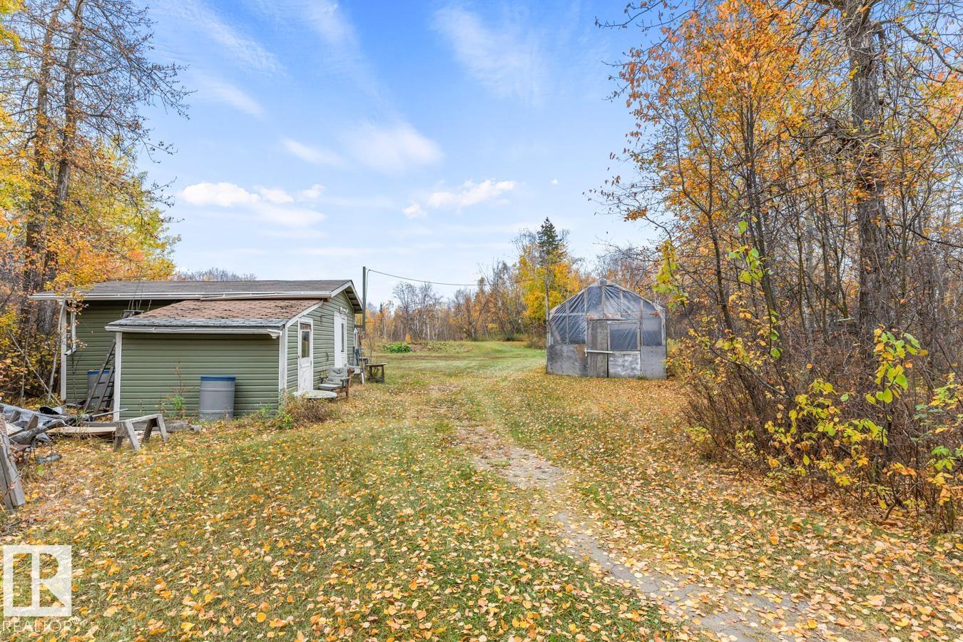 Photo 24 at 61 - 21060 Twp Road 540, Croftland Subdivision, Rural Strathcona County