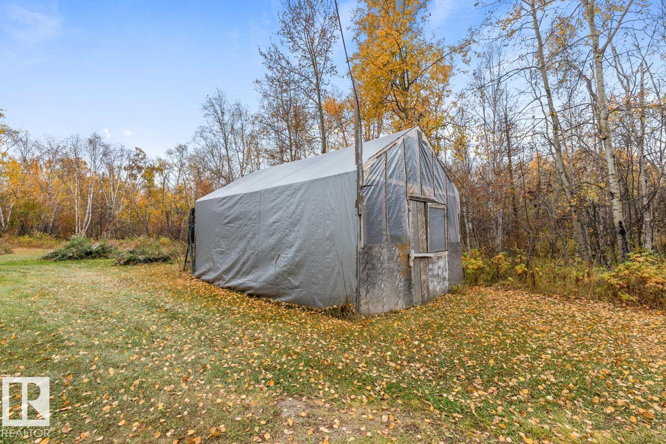 Photo 25 at 61 - 21060 Twp Road 540, Croftland Subdivision, Rural Strathcona County