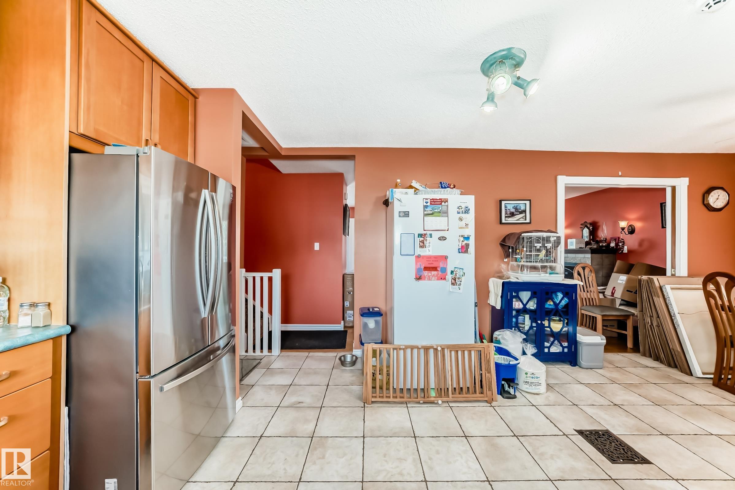 Photo 15 at 14252 83 Street NW, Northmount, Edmonton