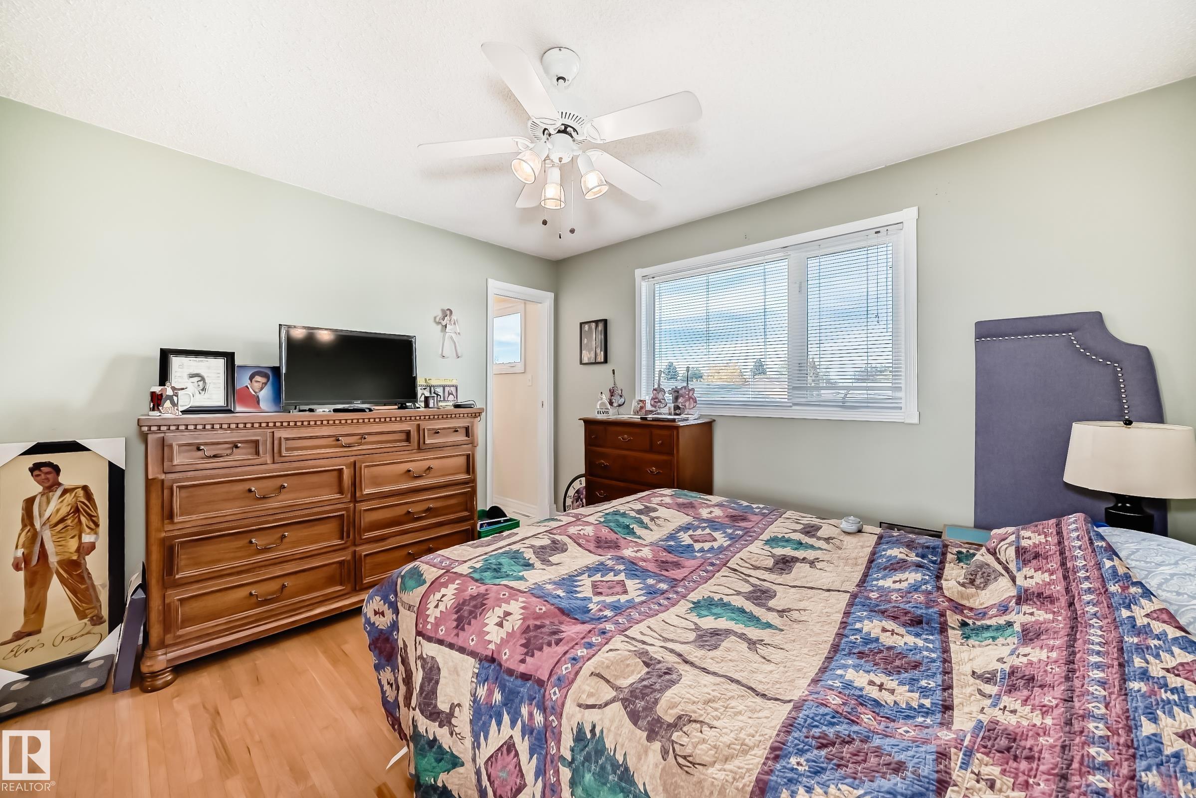 Photo 16 at 14252 83 Street NW, Northmount, Edmonton