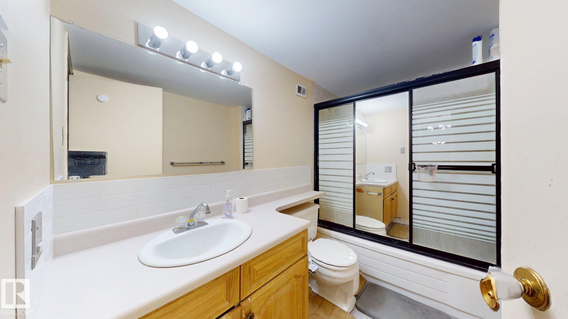 Photo 11 at 203 - 9028 Jasper Avenue NW, Boyle Street, Edmonton