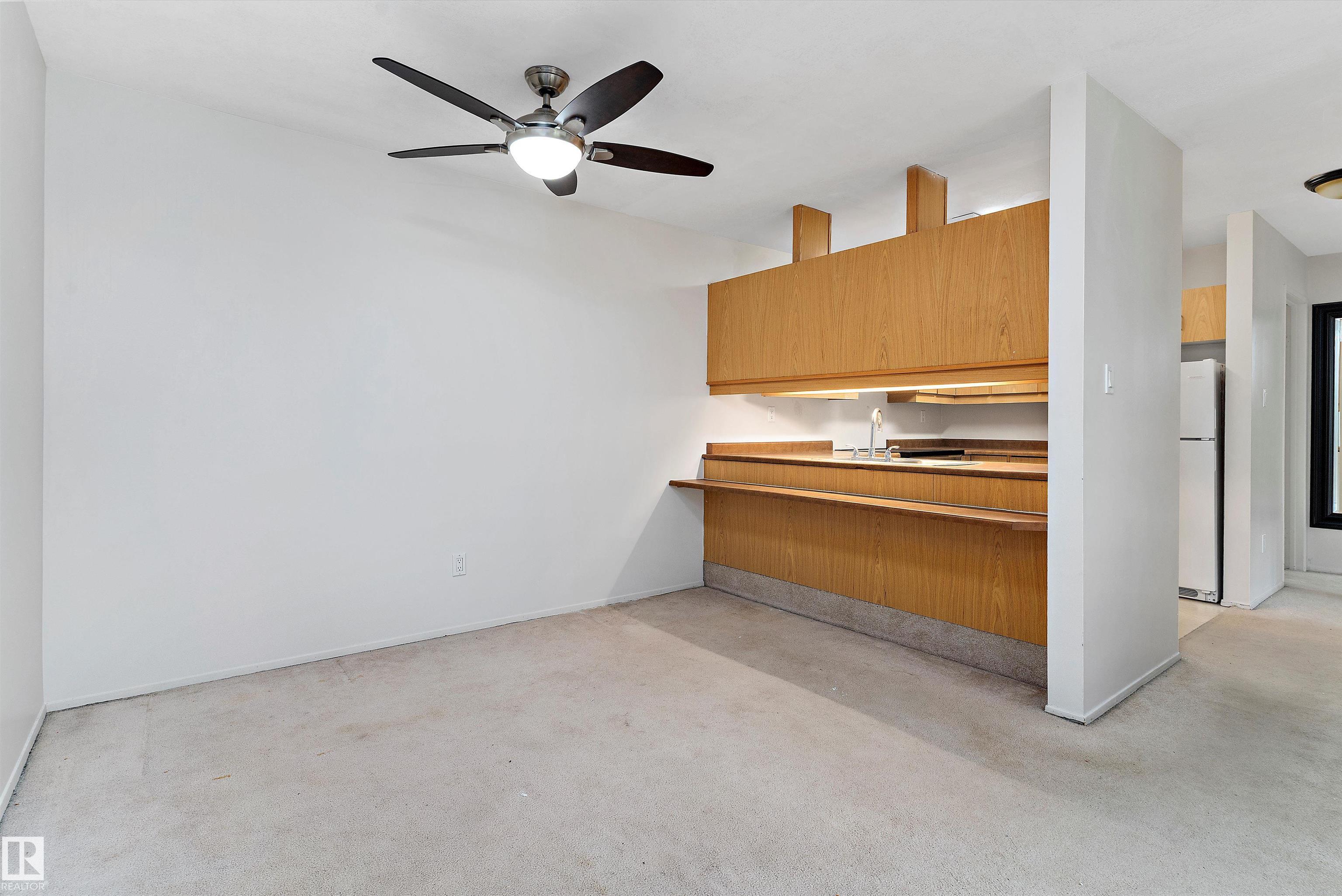 Photo 13 at 105 - 32 Alpine Place, Akinsdale, St. Albert