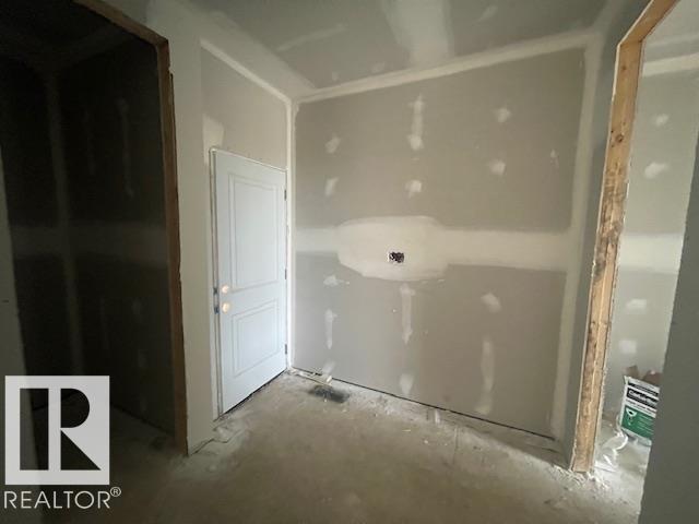 Photo 12 at 10 Enns Court, South Pointe, Fort Saskatchewan