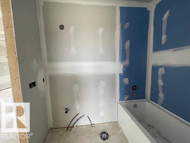 Photo 15 at 10 Enns Court, South Pointe, Fort Saskatchewan