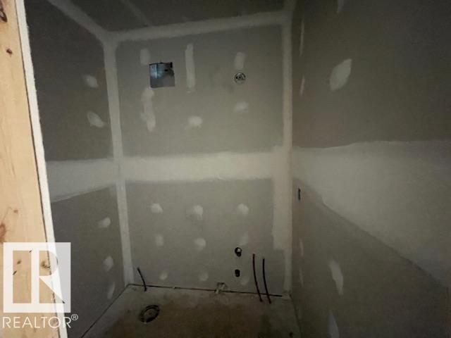 Photo 5 at 10 Enns Court, South Pointe, Fort Saskatchewan
