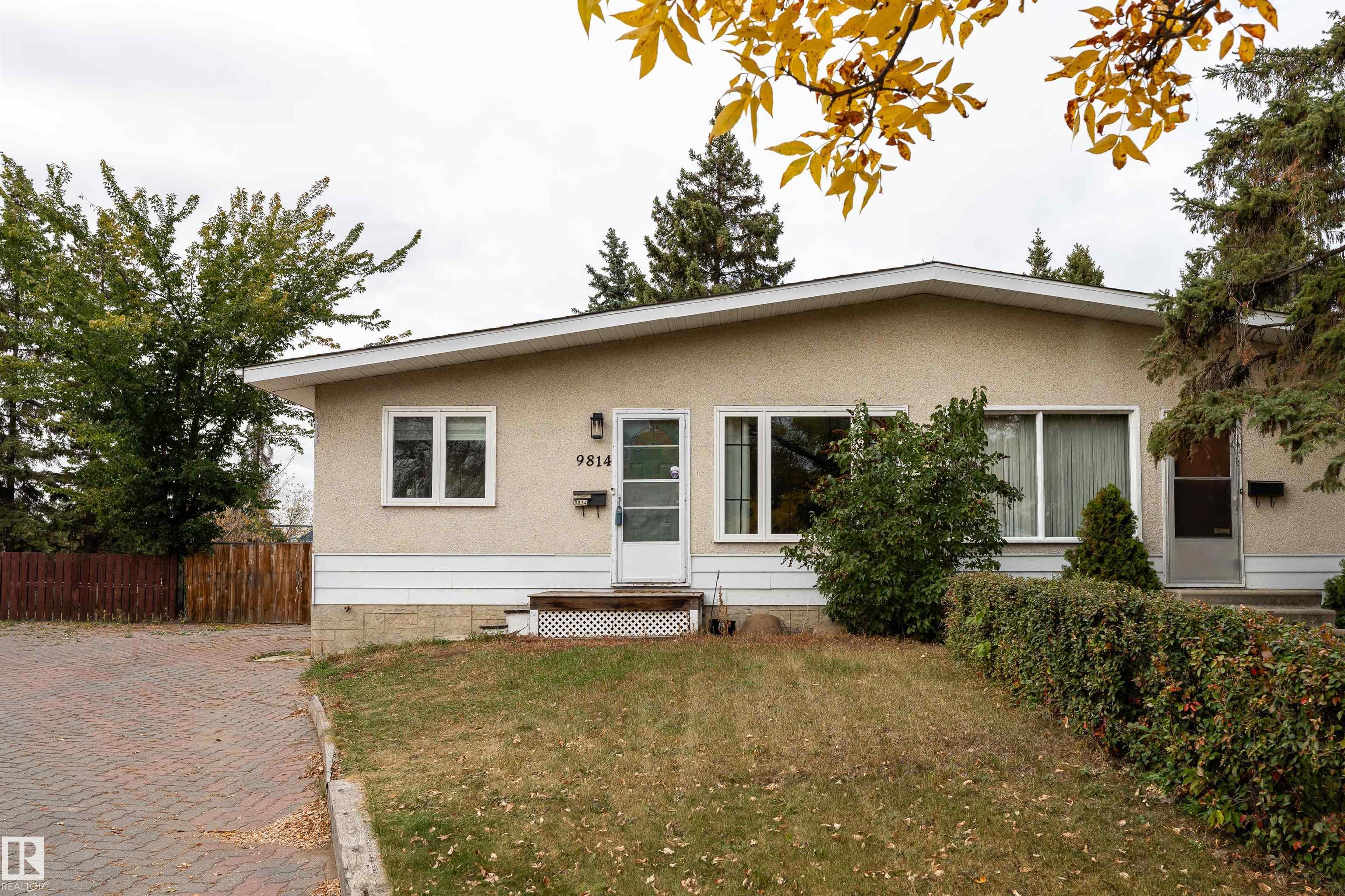 Photo 2 at 9814 91 Street, Pineview Fort Sask., Fort Saskatchewan