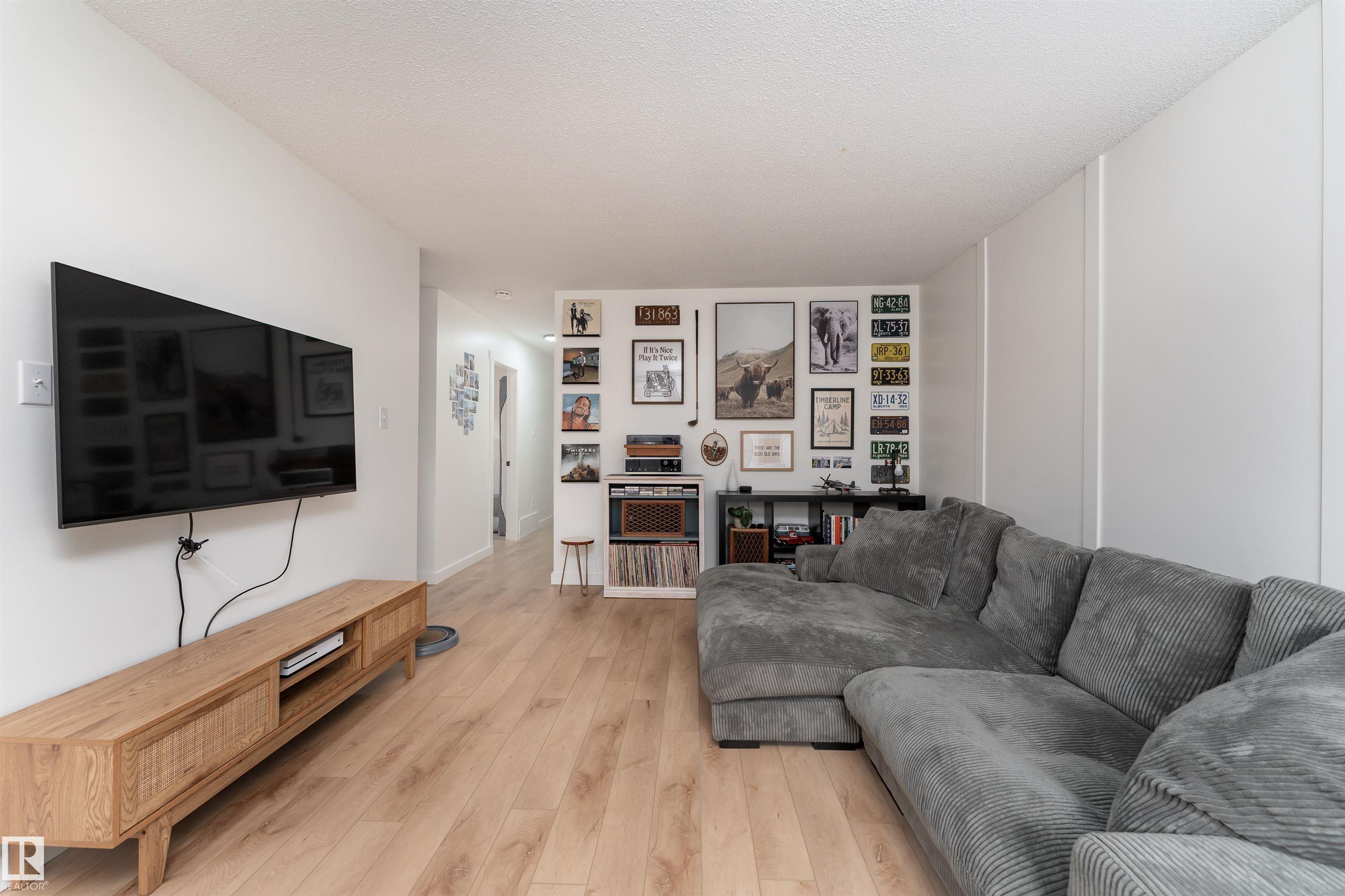 Photo 12 at 9814 91 Street, Pineview Fort Sask., Fort Saskatchewan