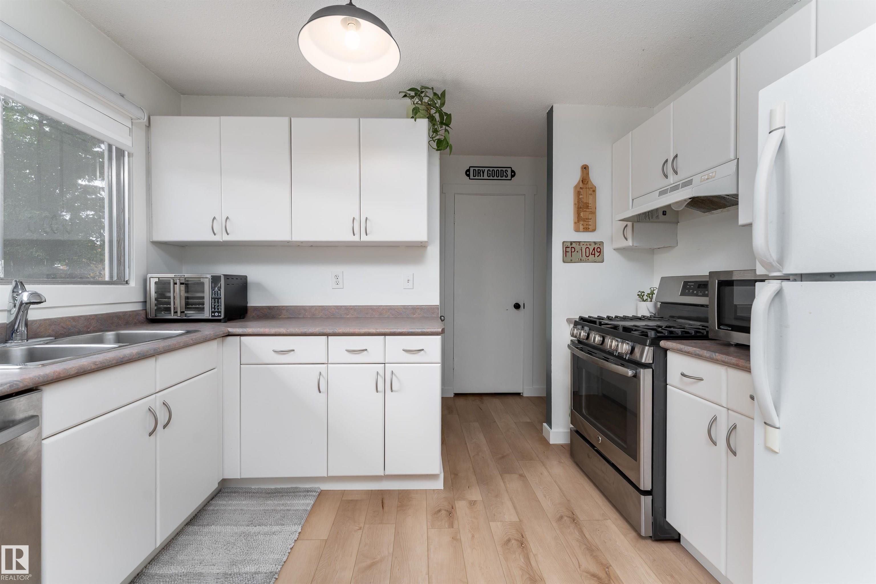 Photo 20 at 9814 91 Street, Pineview Fort Sask., Fort Saskatchewan
