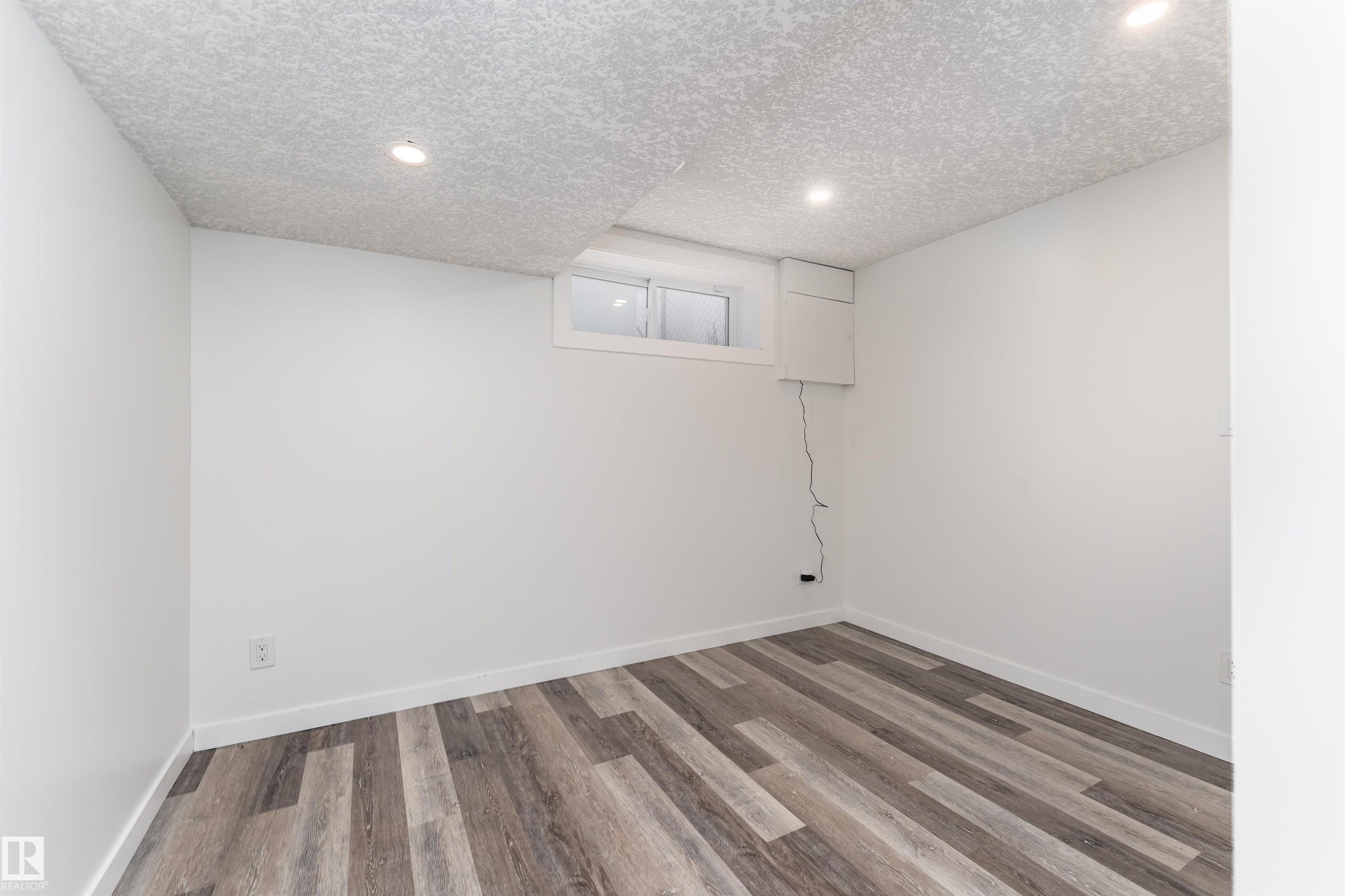Photo 39 at 9814 91 Street, Pineview Fort Sask., Fort Saskatchewan