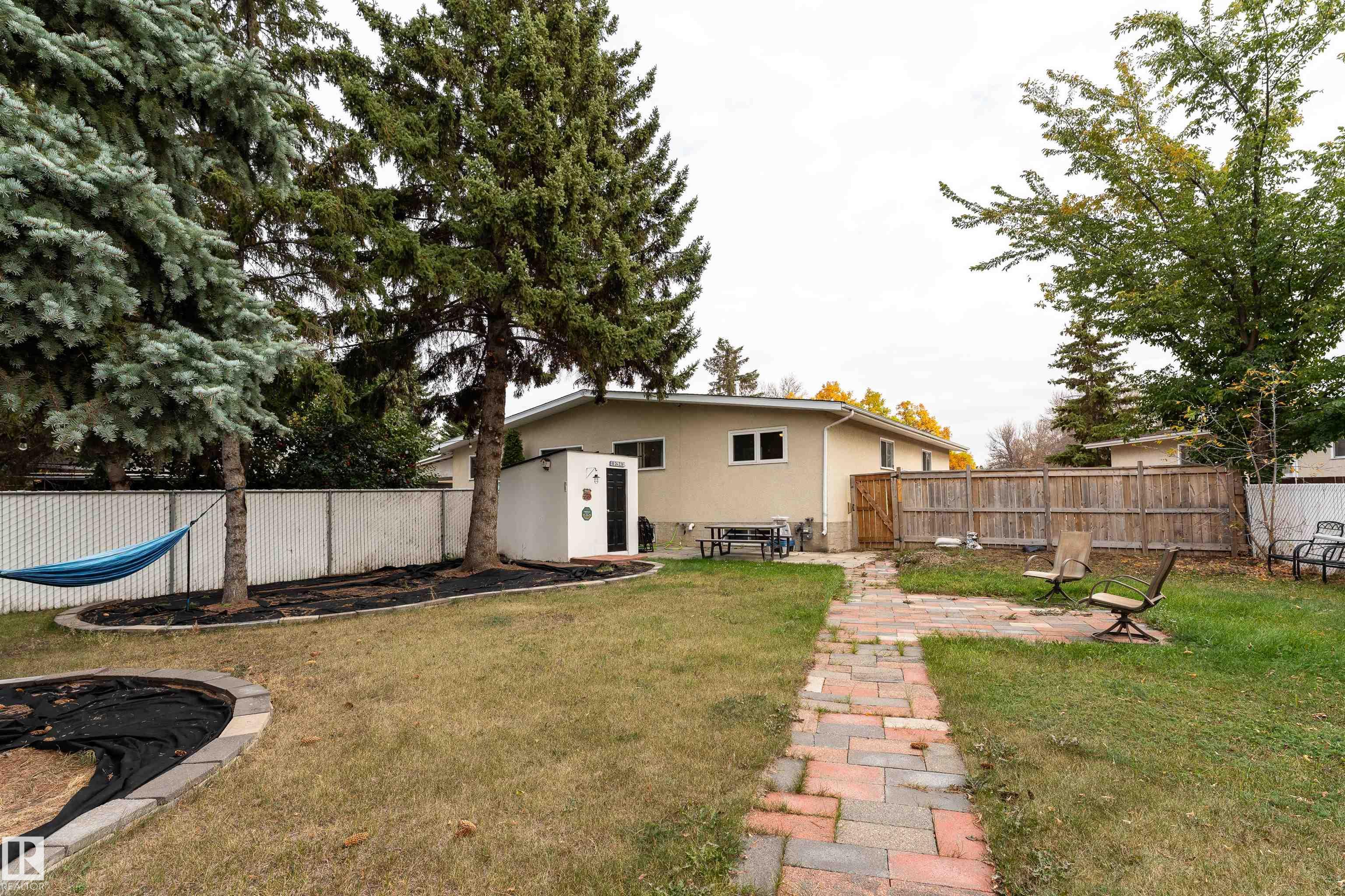 Photo 7 at 9814 91 Street, Pineview Fort Sask., Fort Saskatchewan