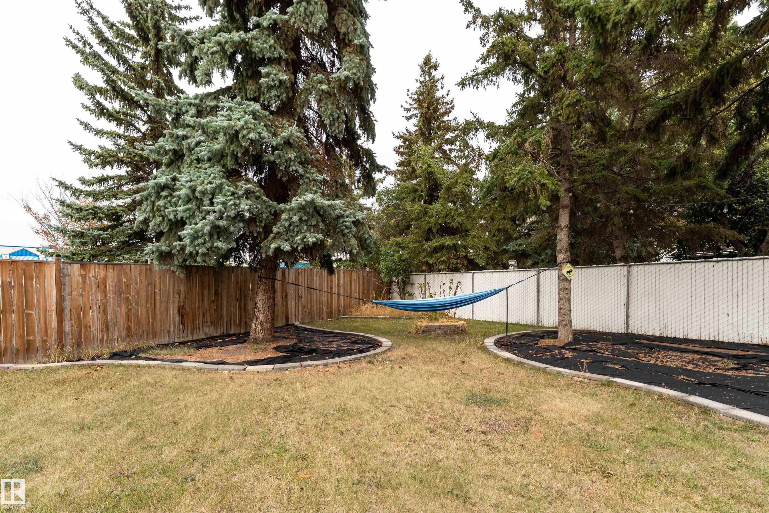 Photo 8 at 9814 91 Street, Pineview Fort Sask., Fort Saskatchewan