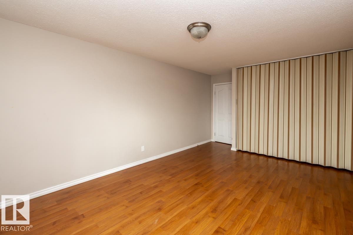 Photo 24 at 301 - 7204 81 Avenue NW, King Edward Park, Edmonton