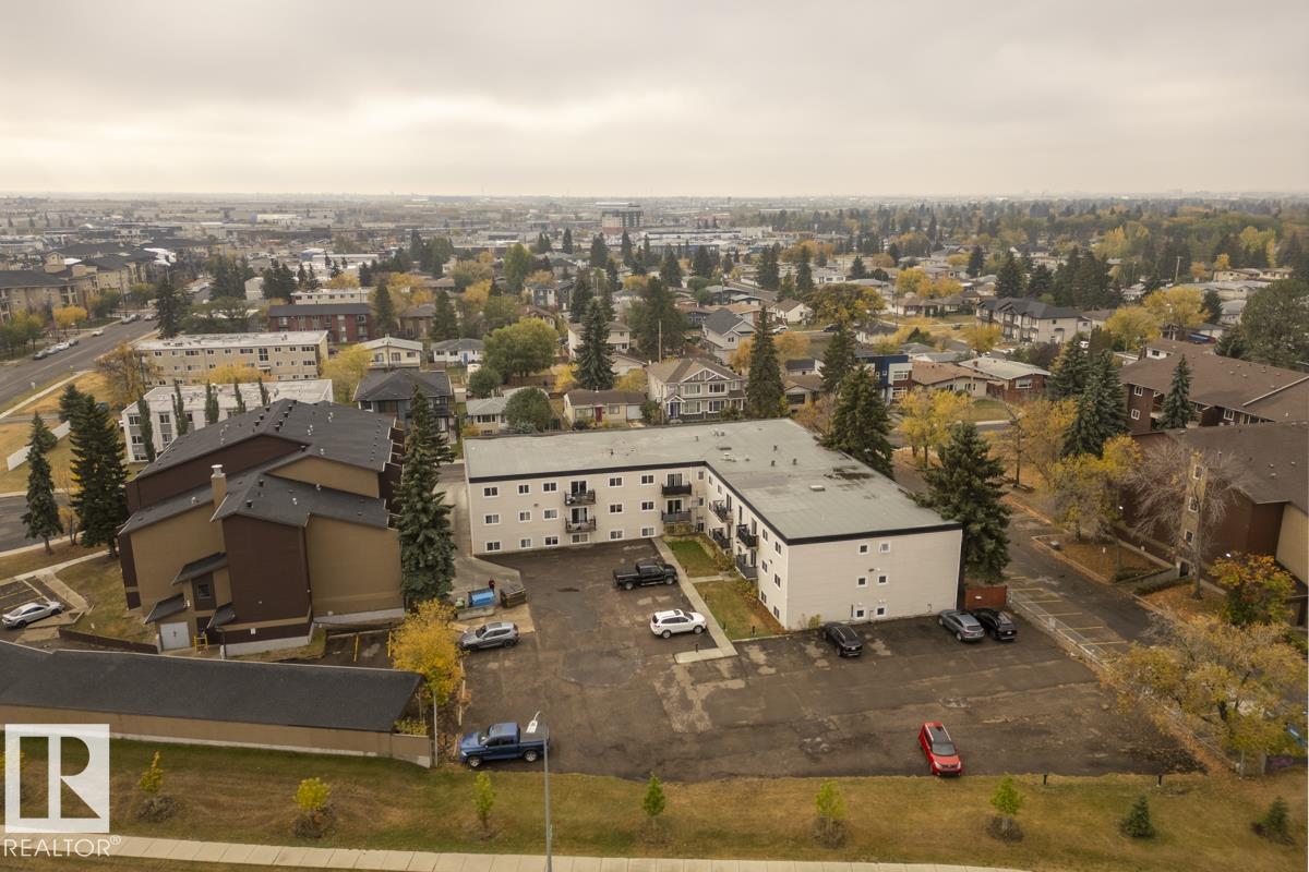 Photo 42 at 301 - 7204 81 Avenue NW, King Edward Park, Edmonton