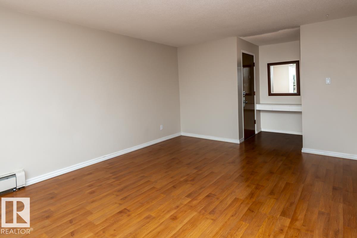 Photo 9 at 301 - 7204 81 Avenue NW, King Edward Park, Edmonton