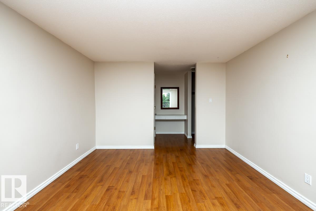Photo 10 at 301 - 7204 81 Avenue NW, King Edward Park, Edmonton
