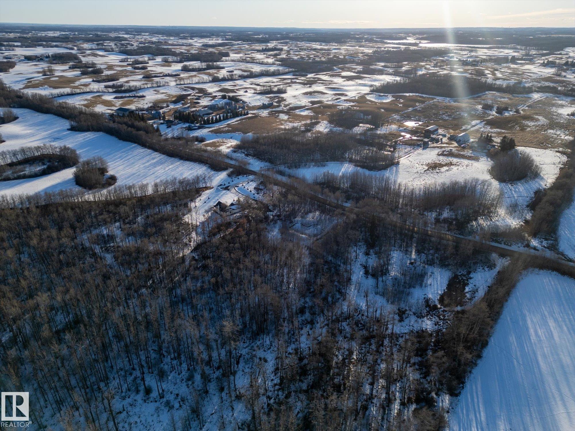 Photo 4 at 52229 Rge Road 15, None, Rural Parkland County