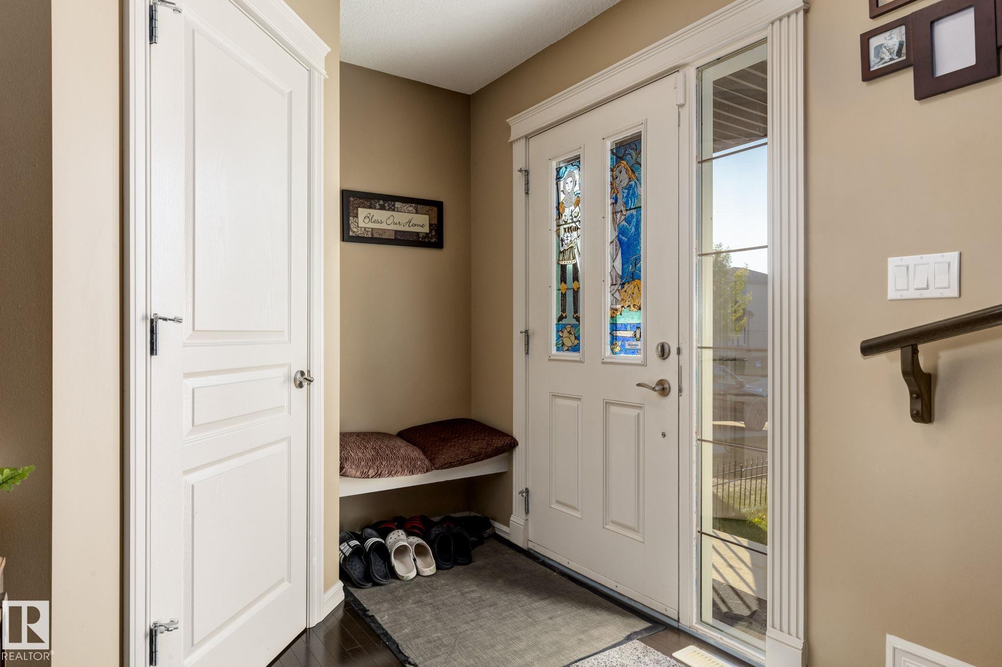 Photo 3 at 182 Wellington Place, Westpark, Fort Saskatchewan