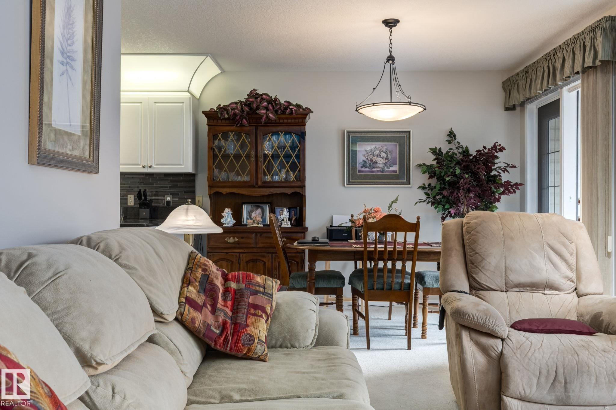 Photo 11 at 22 - 201 Bothwell Drive, Strathcona Village, Sherwood Park