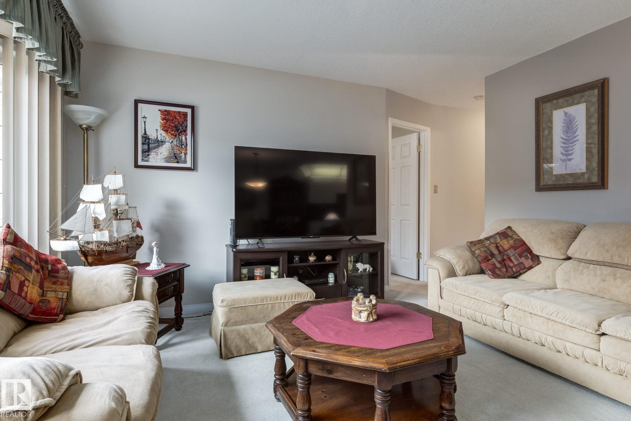 Photo 8 at 22 - 201 Bothwell Drive, Strathcona Village, Sherwood Park