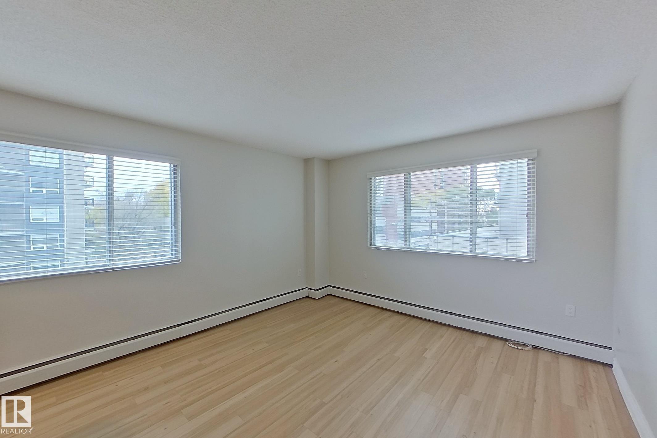 Photo 6 at 404 - 10021 116 Street NW, Wîhkwêntôwin, Edmonton