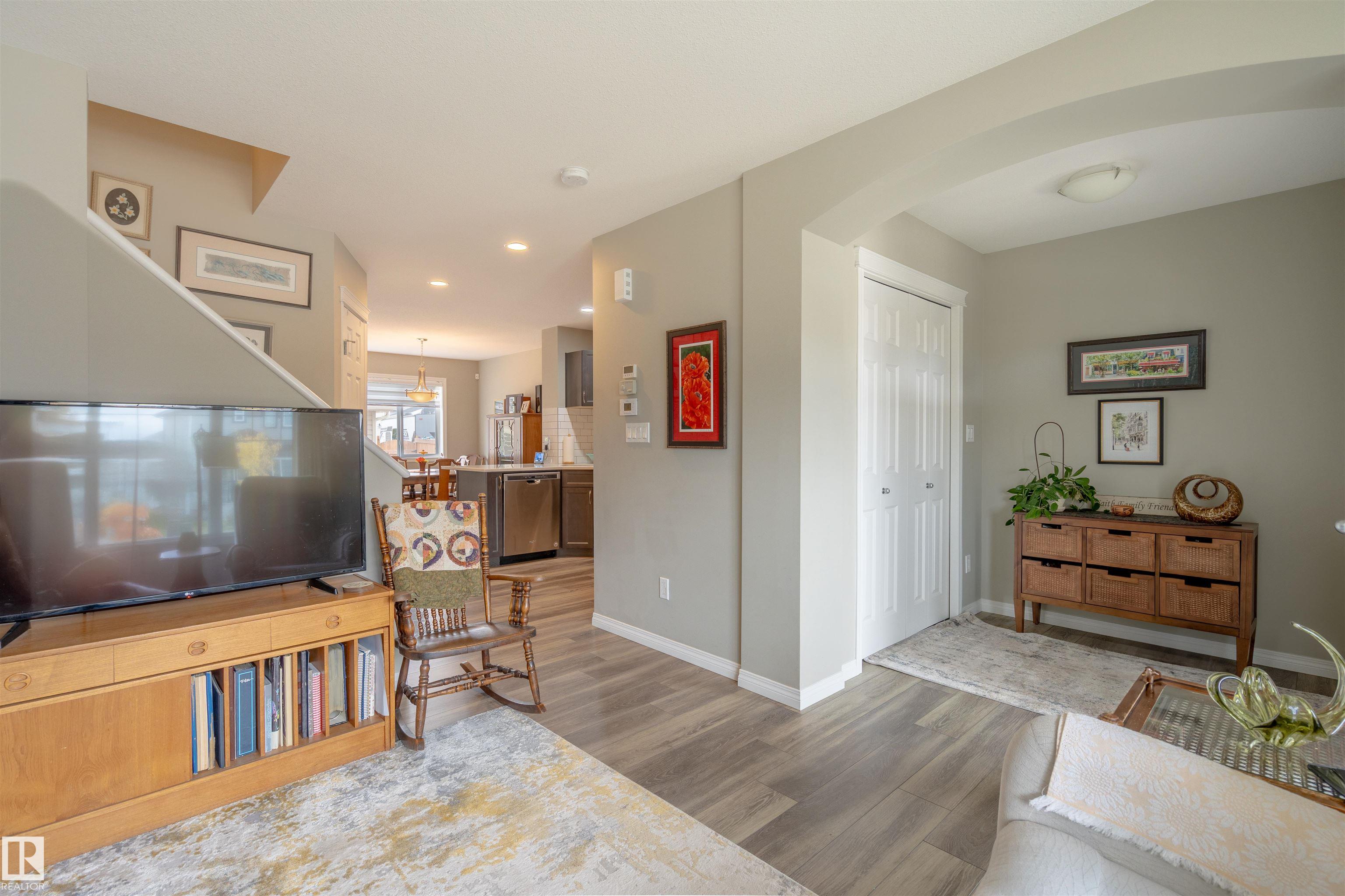 Photo 4 at 4437 38 Street, Triomphe Estates, Beaumont