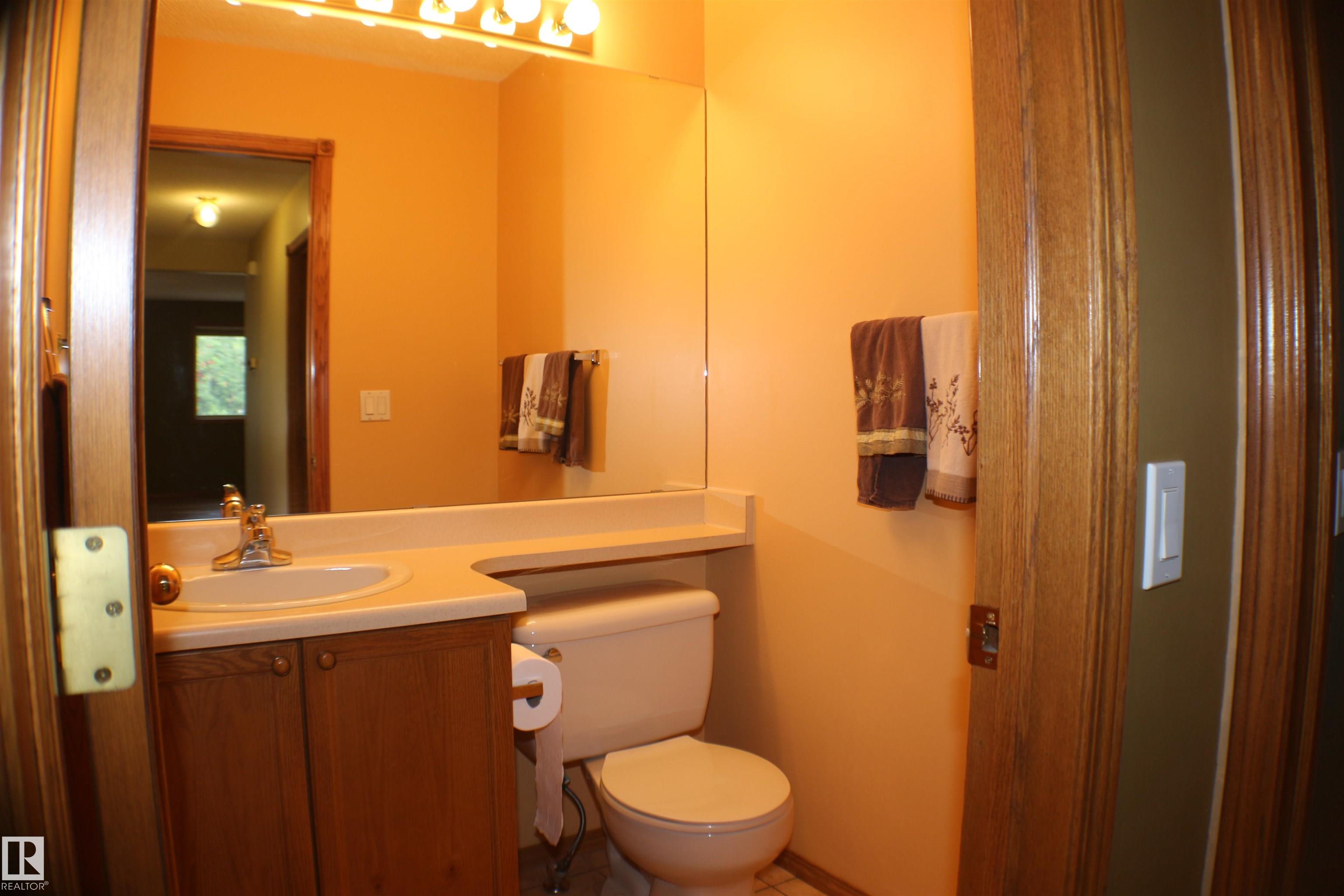 Photo 9 at 11 Escada Close, Erin Ridge, St. Albert