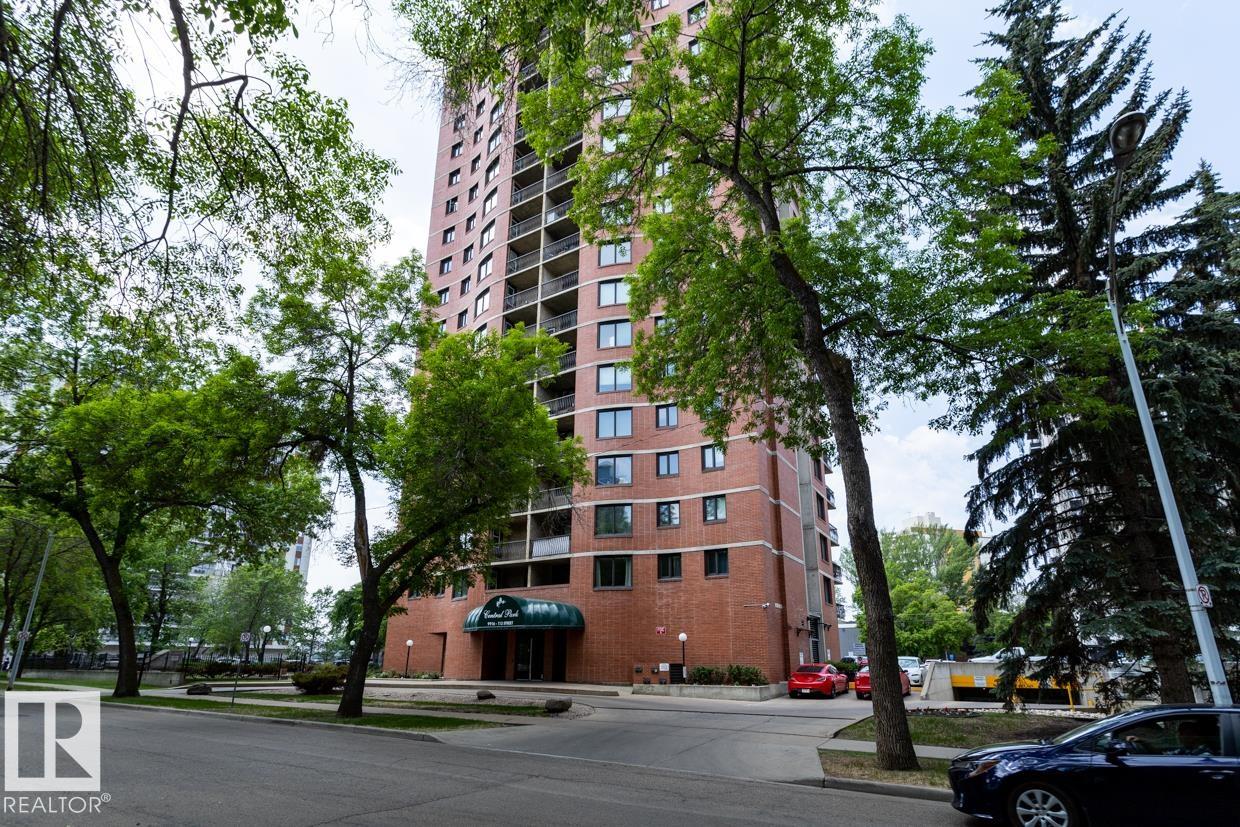 Photo 2 at 903 - 9916 113 Street NW, Wîhkwêntôwin, Edmonton
