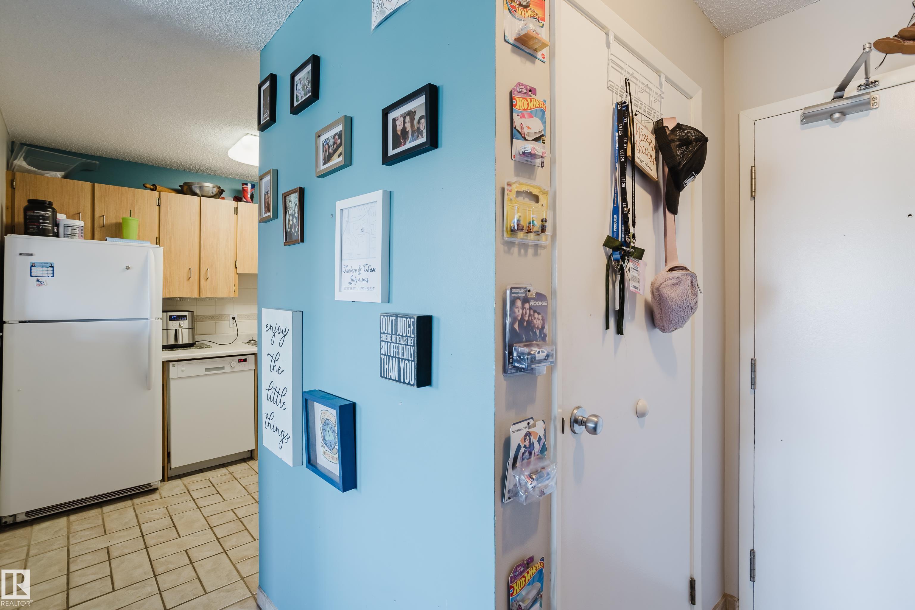 Photo 30 at 903 - 9916 113 Street NW, Wîhkwêntôwin, Edmonton