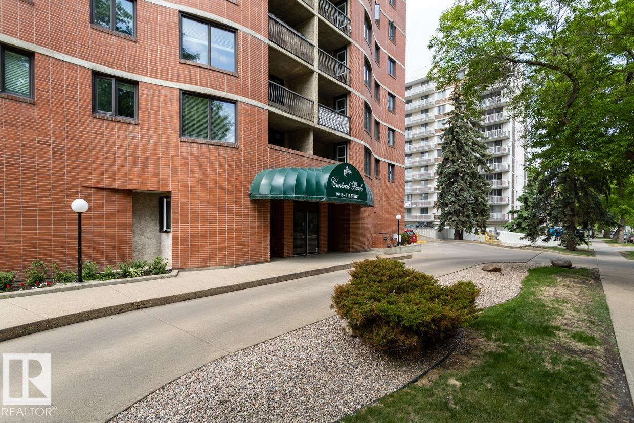 Photo 4 at 903 - 9916 113 Street NW, Wîhkwêntôwin, Edmonton