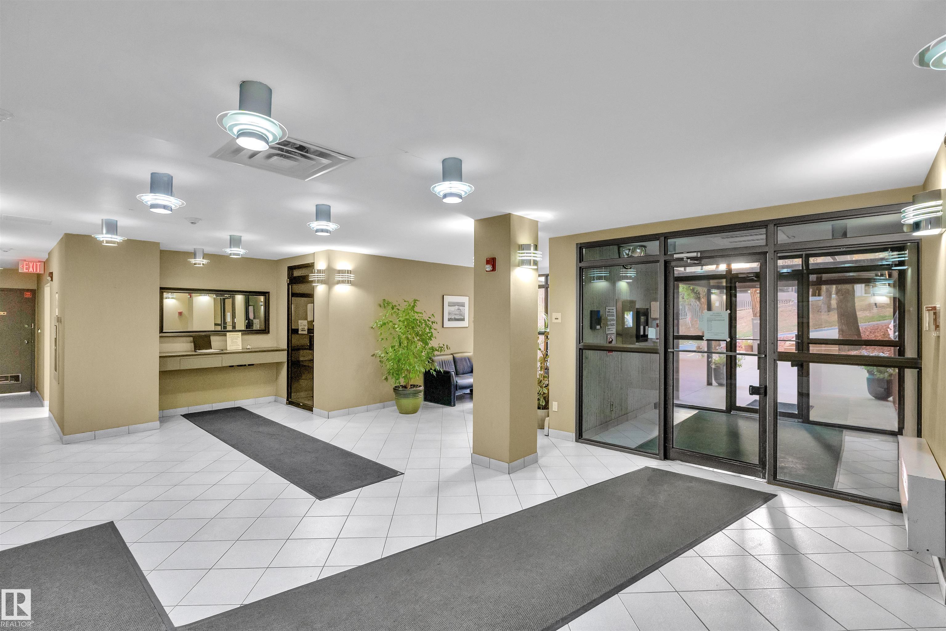 Photo 3 at 407 - 9725 106 Street NW, Downtown, Edmonton