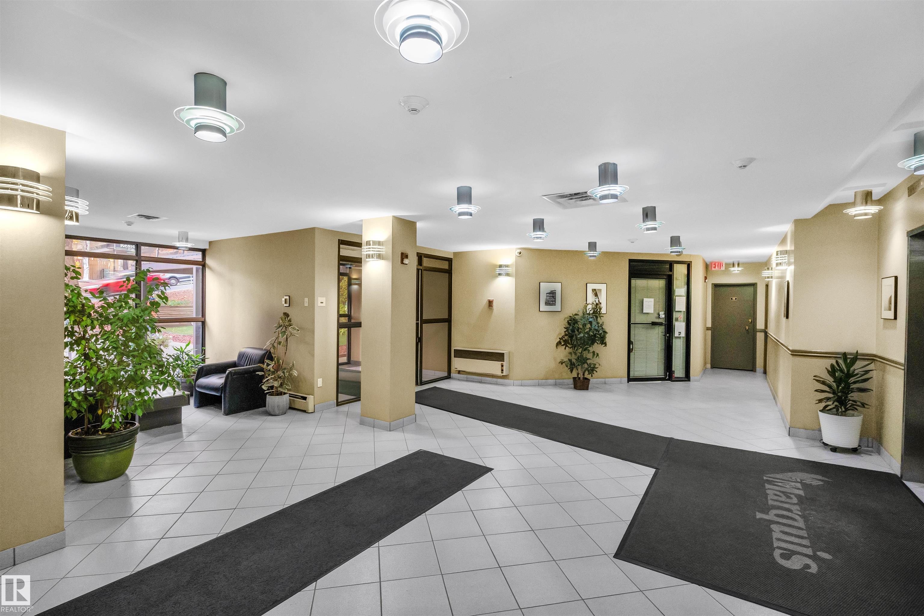 Photo 4 at 407 - 9725 106 Street NW, Downtown, Edmonton