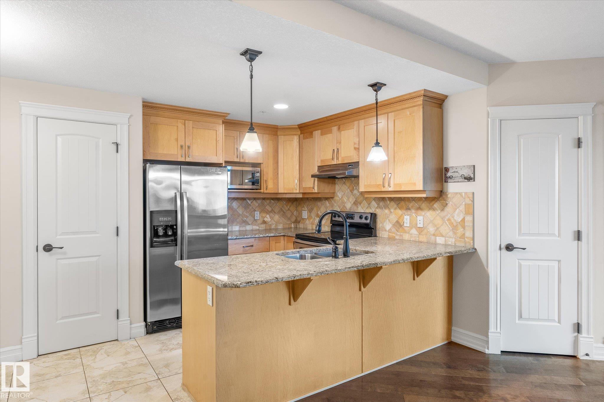 Photo 14 at 507 - 10142 111 Street NW, Wîhkwêntôwin, Edmonton