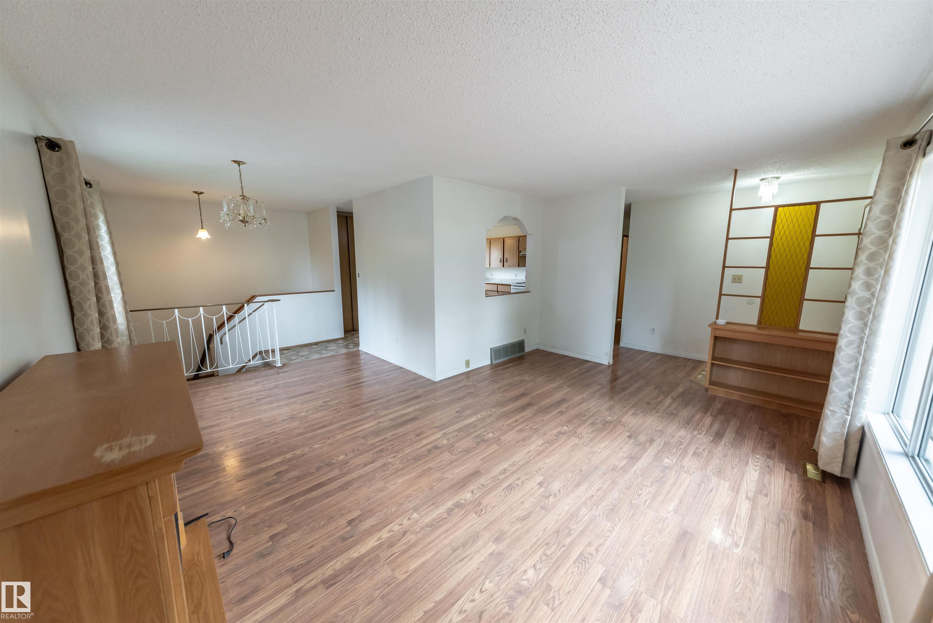 Photo 12 at 30 - 53111 Rge Road 22, West Hill Acres, Rural Parkland County