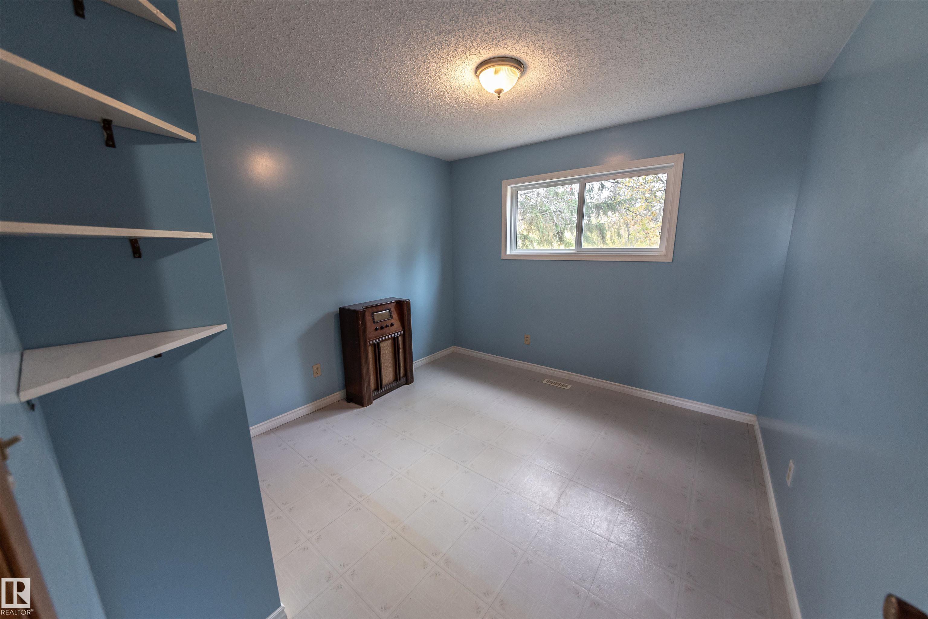 Photo 21 at 30 - 53111 Rge Road 22, West Hill Acres, Rural Parkland County